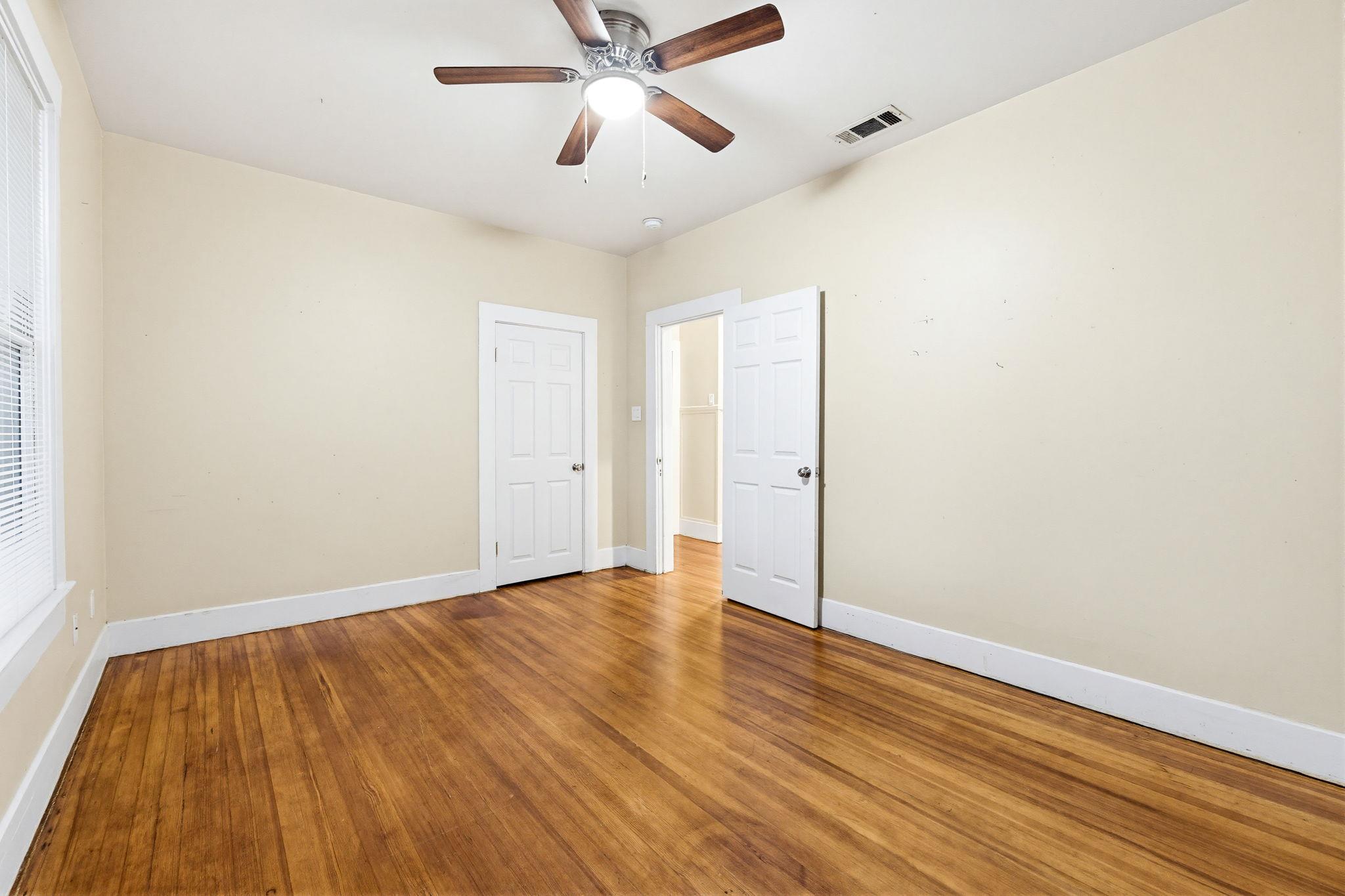 1301 Taylor St, Lampasas, TX 76550