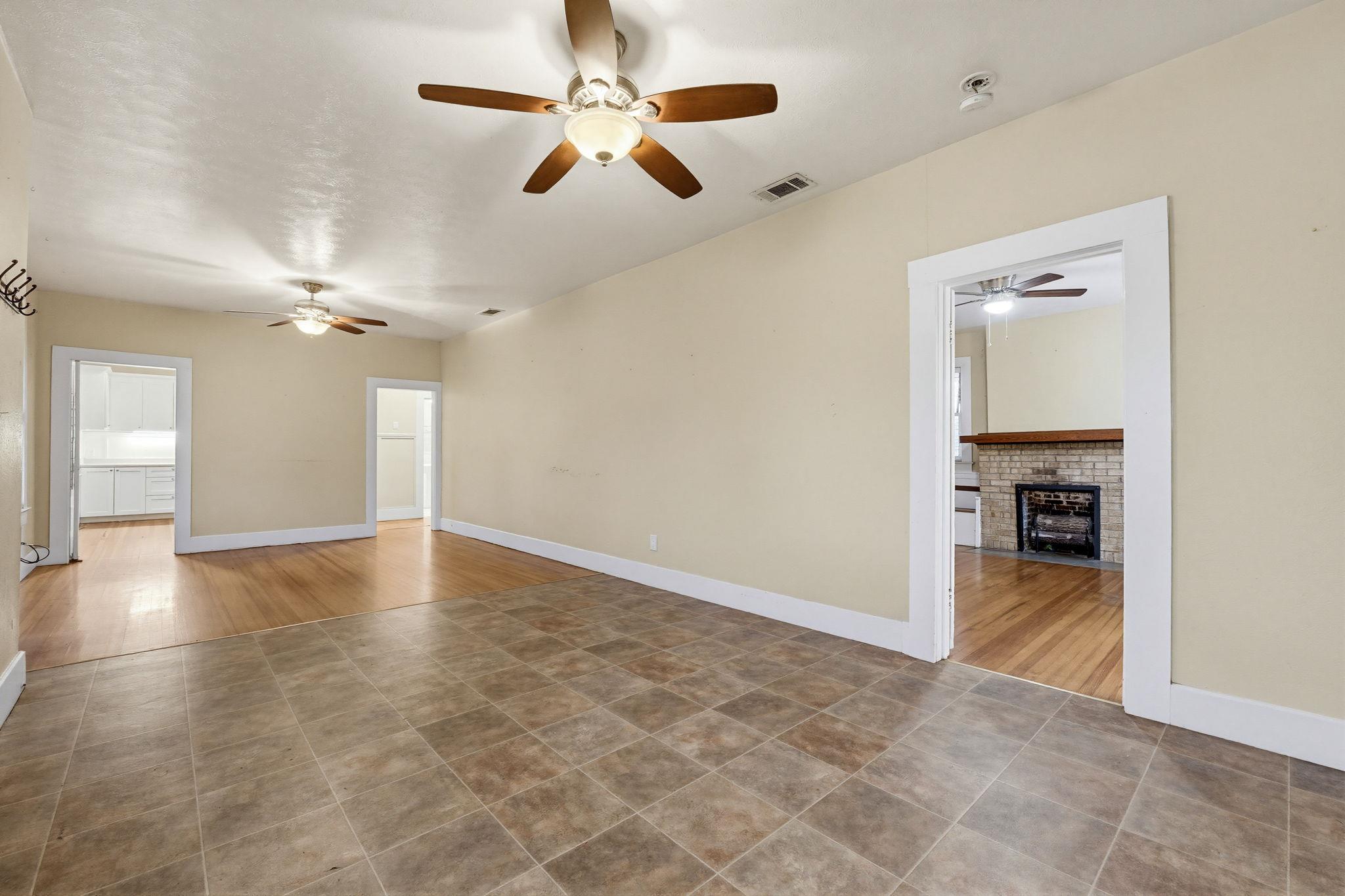 1301 Taylor St, Lampasas, TX 76550