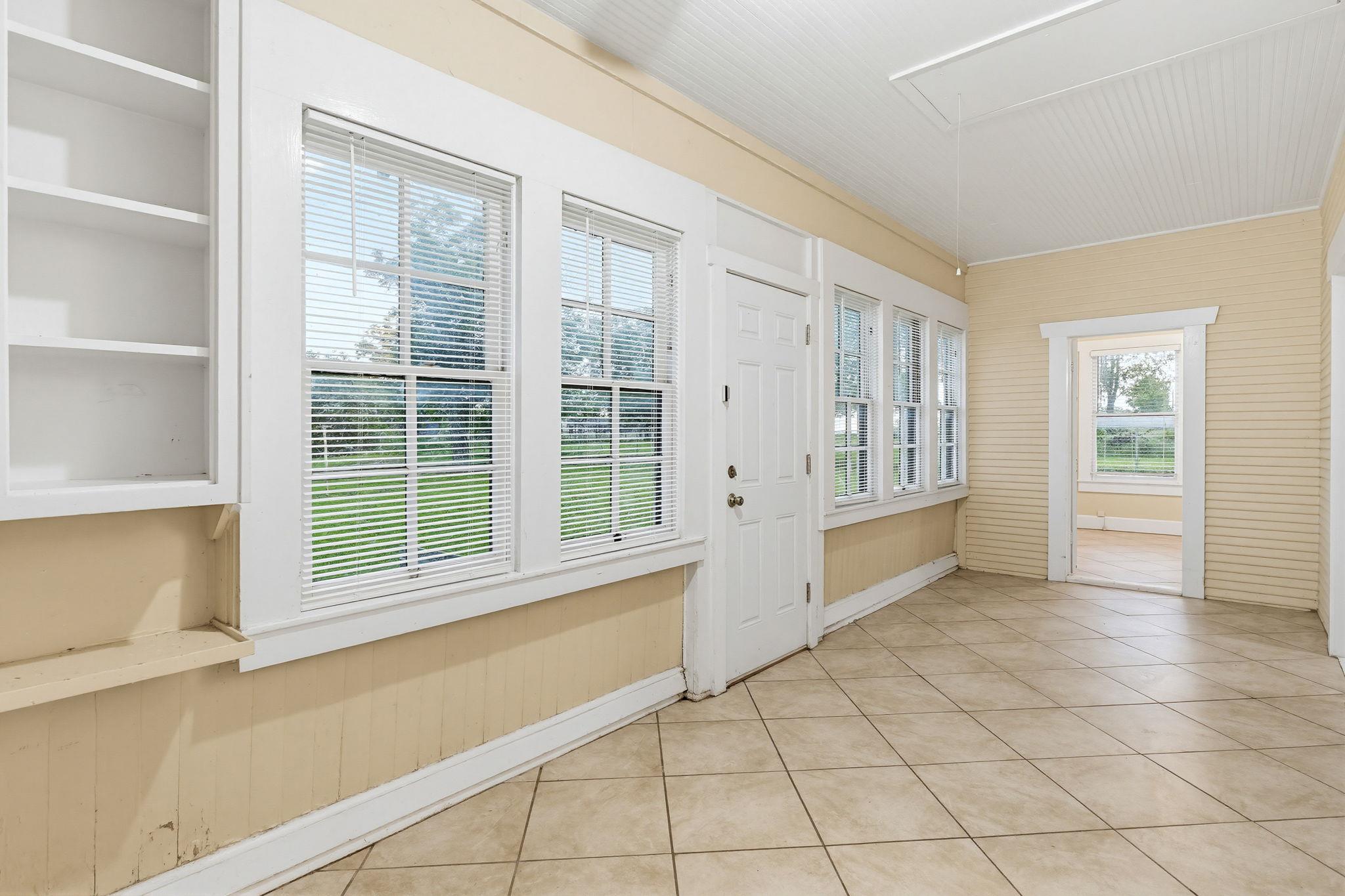 1301 Taylor St, Lampasas, TX 76550