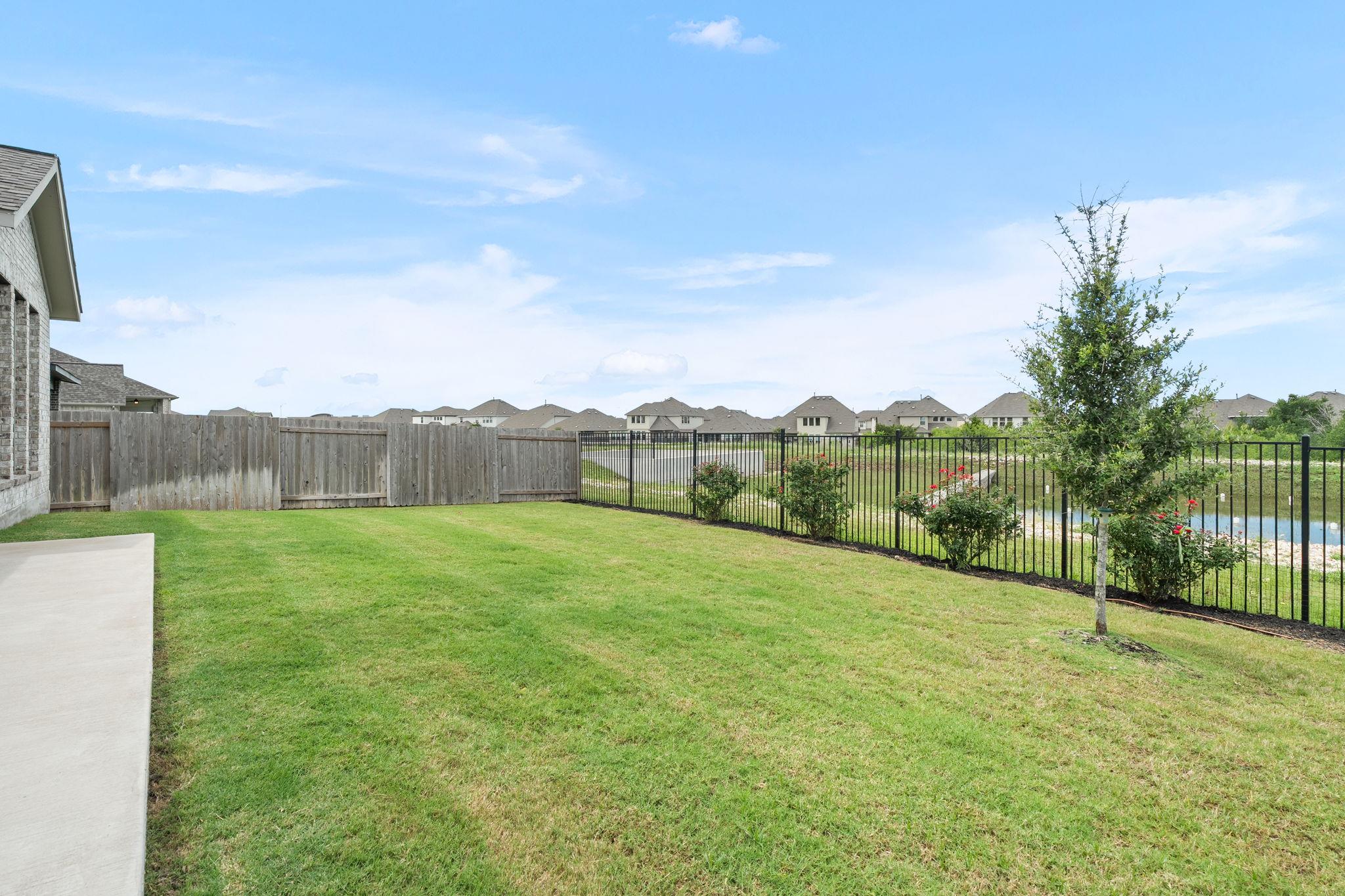 14404 Kira Ln, Manor, TX 78653