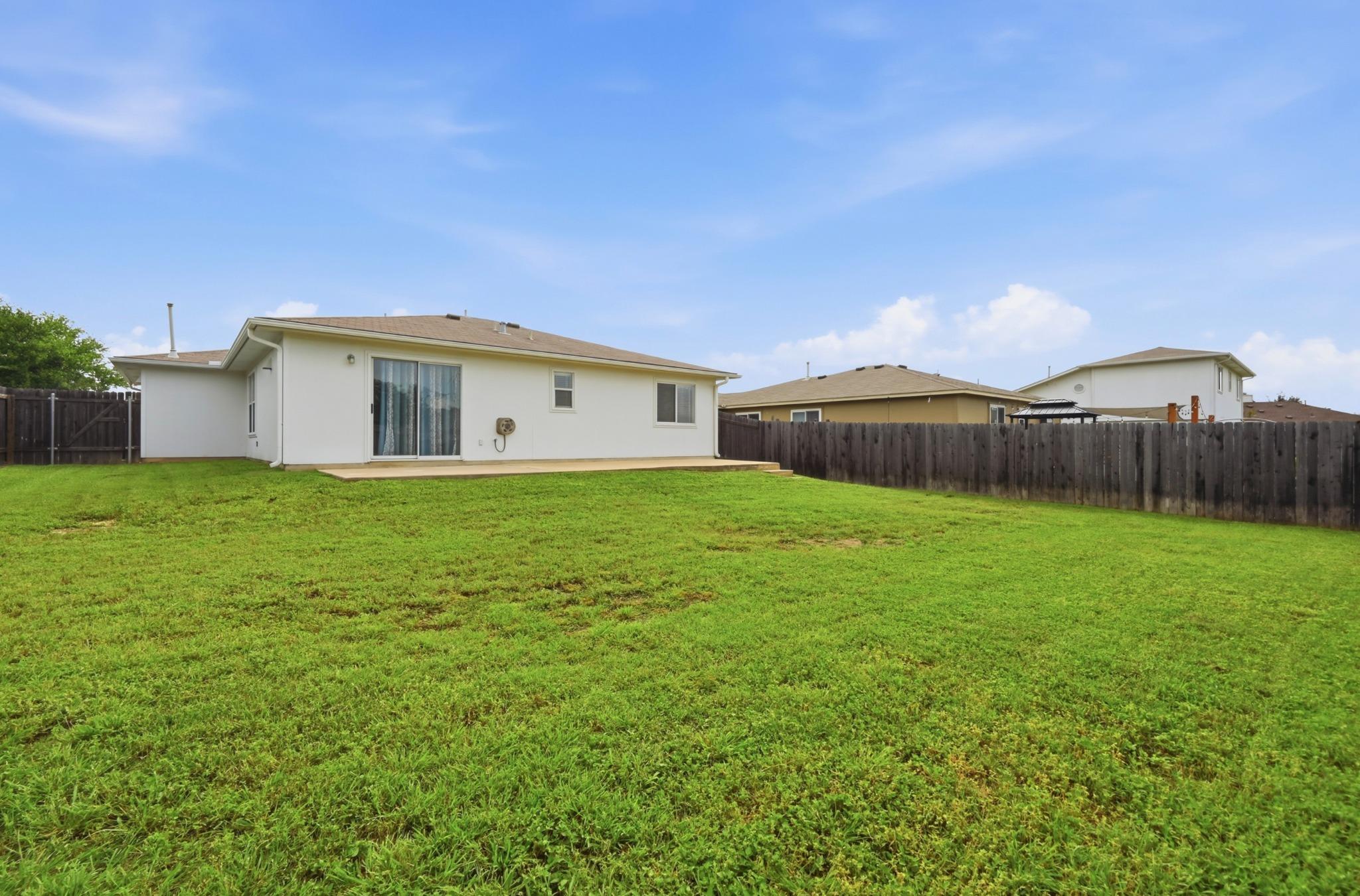 112 Mason Reed Cv, Kyle, TX 78640