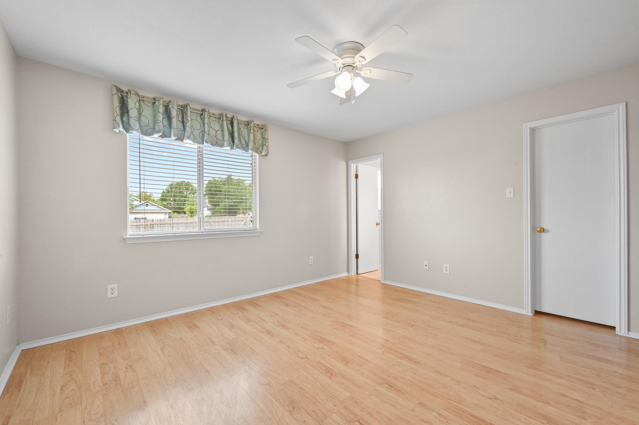 112 Mason Reed Cv, Kyle, TX 78640