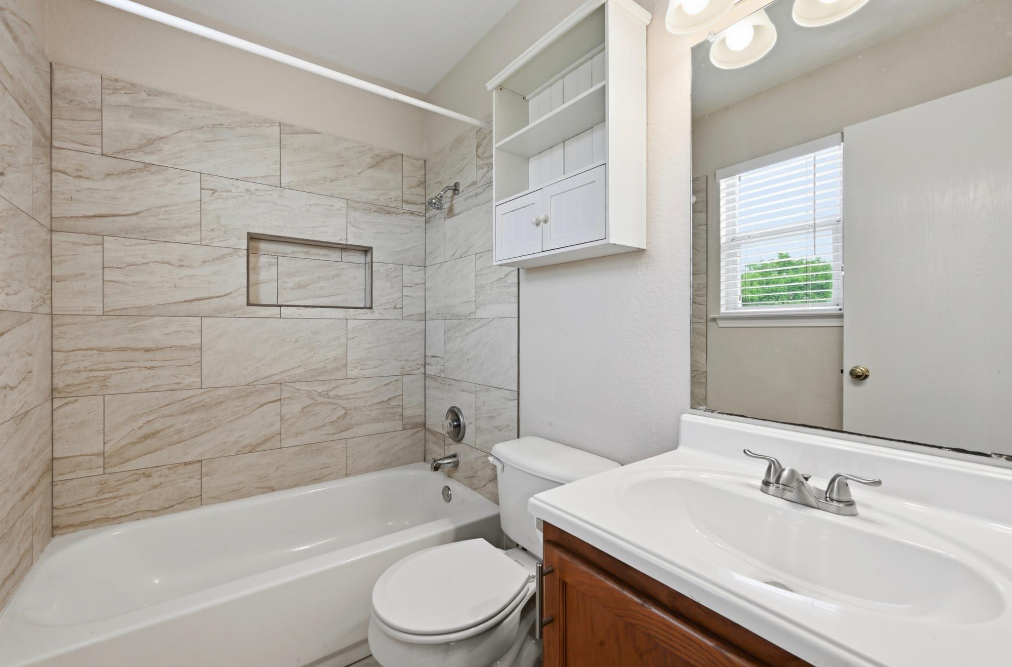 112 Mason Reed Cv, Kyle, TX 78640