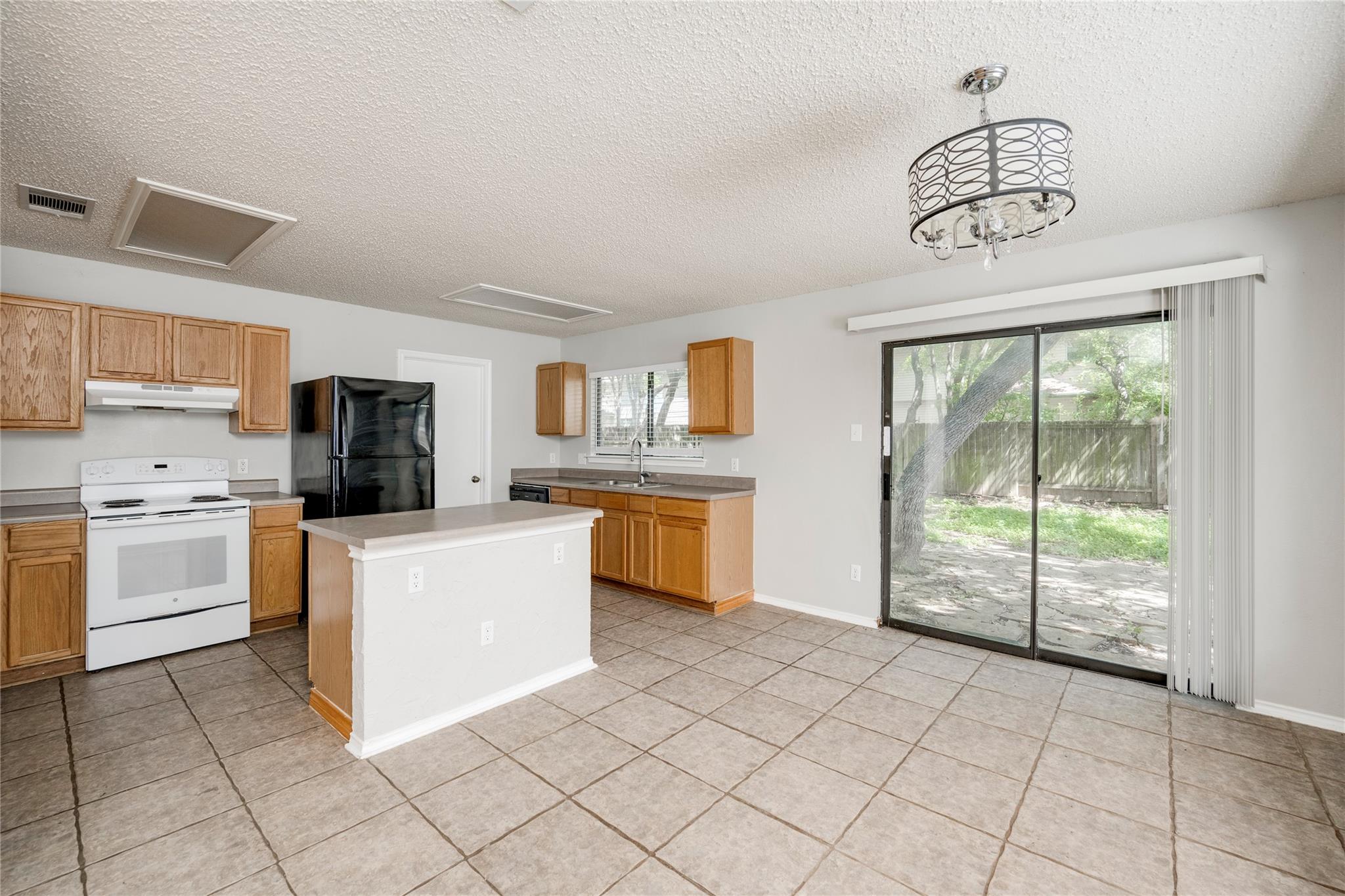 2007 Marysol Trl, Cedar Park, TX 78613