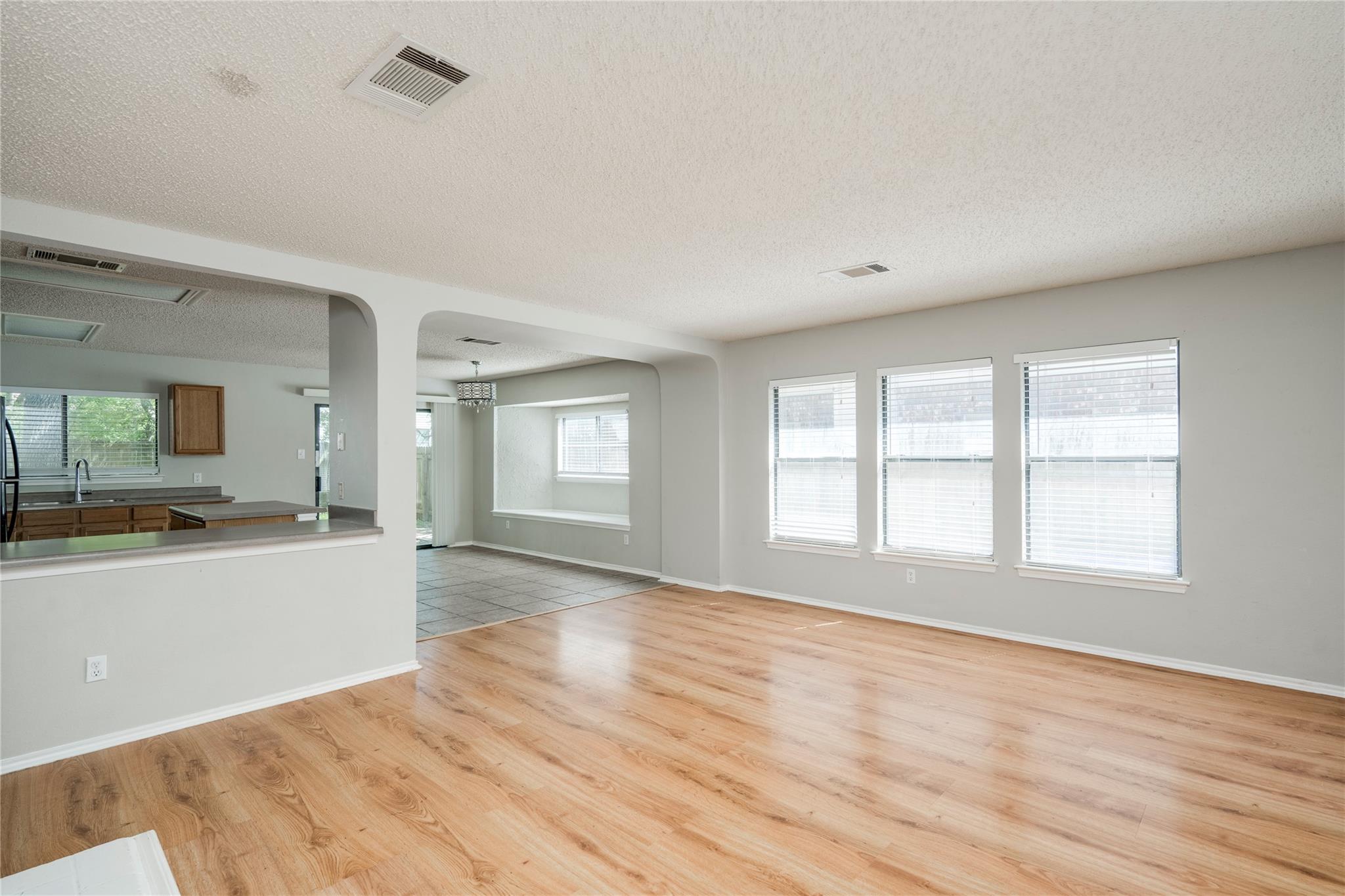 2007 Marysol Trl, Cedar Park, TX 78613