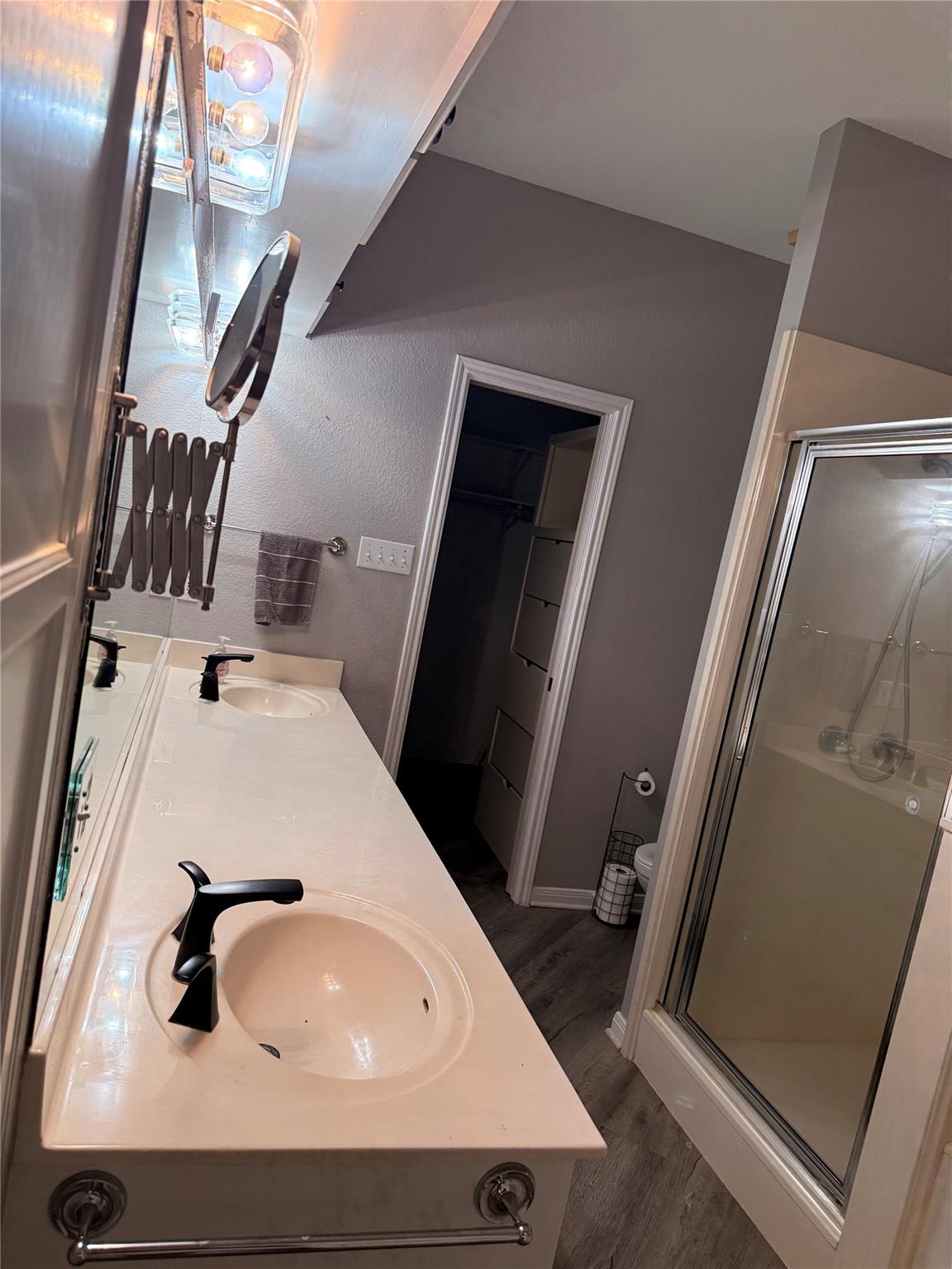 5600 Fm 1466, Coupland, TX 78615