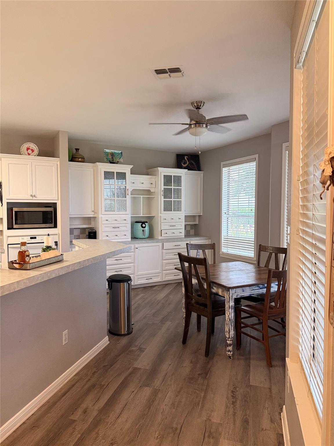 5600 Fm 1466, Coupland, TX 78615