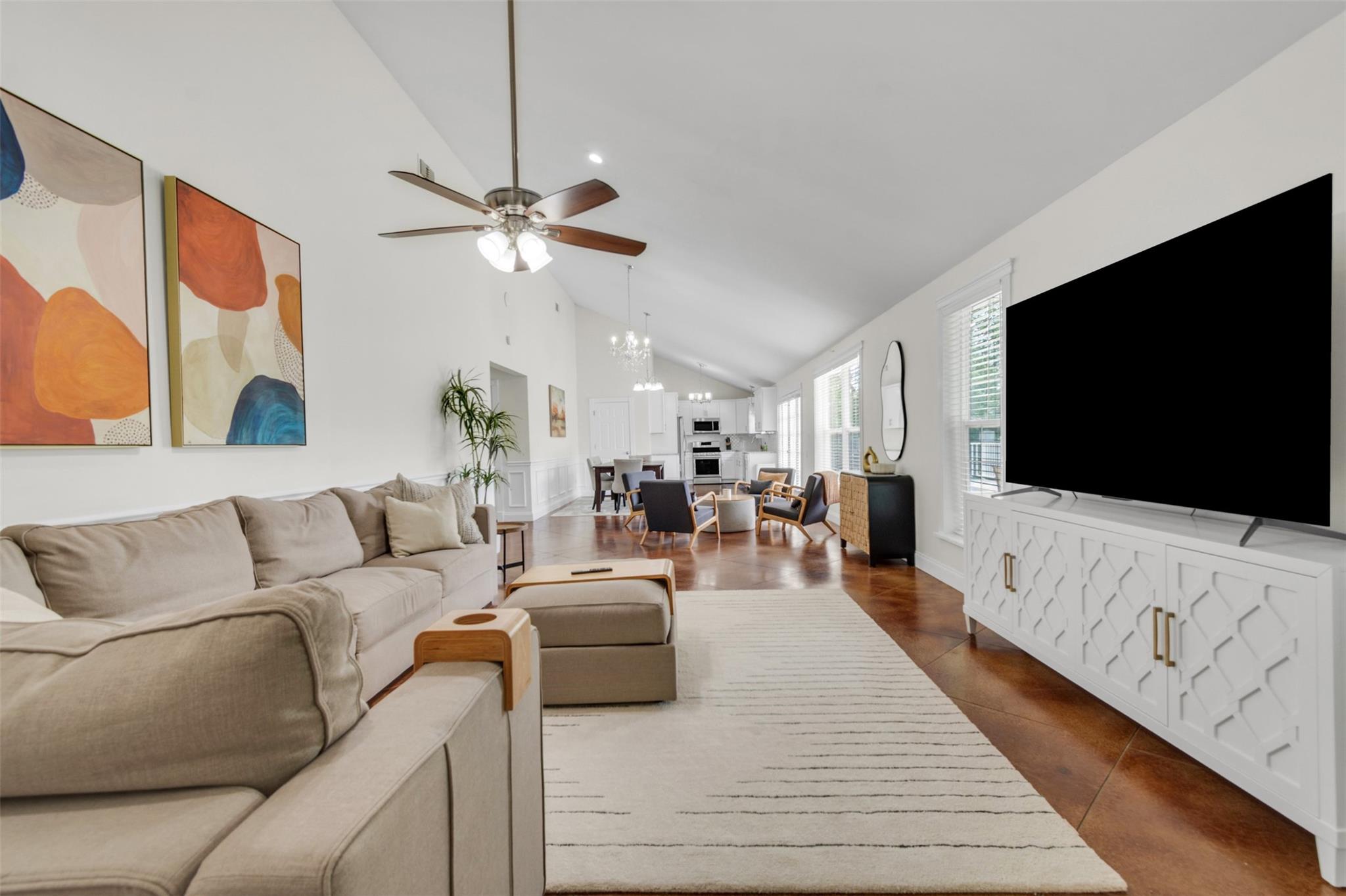 221 County Road 136C, Kingsland, TX 78639