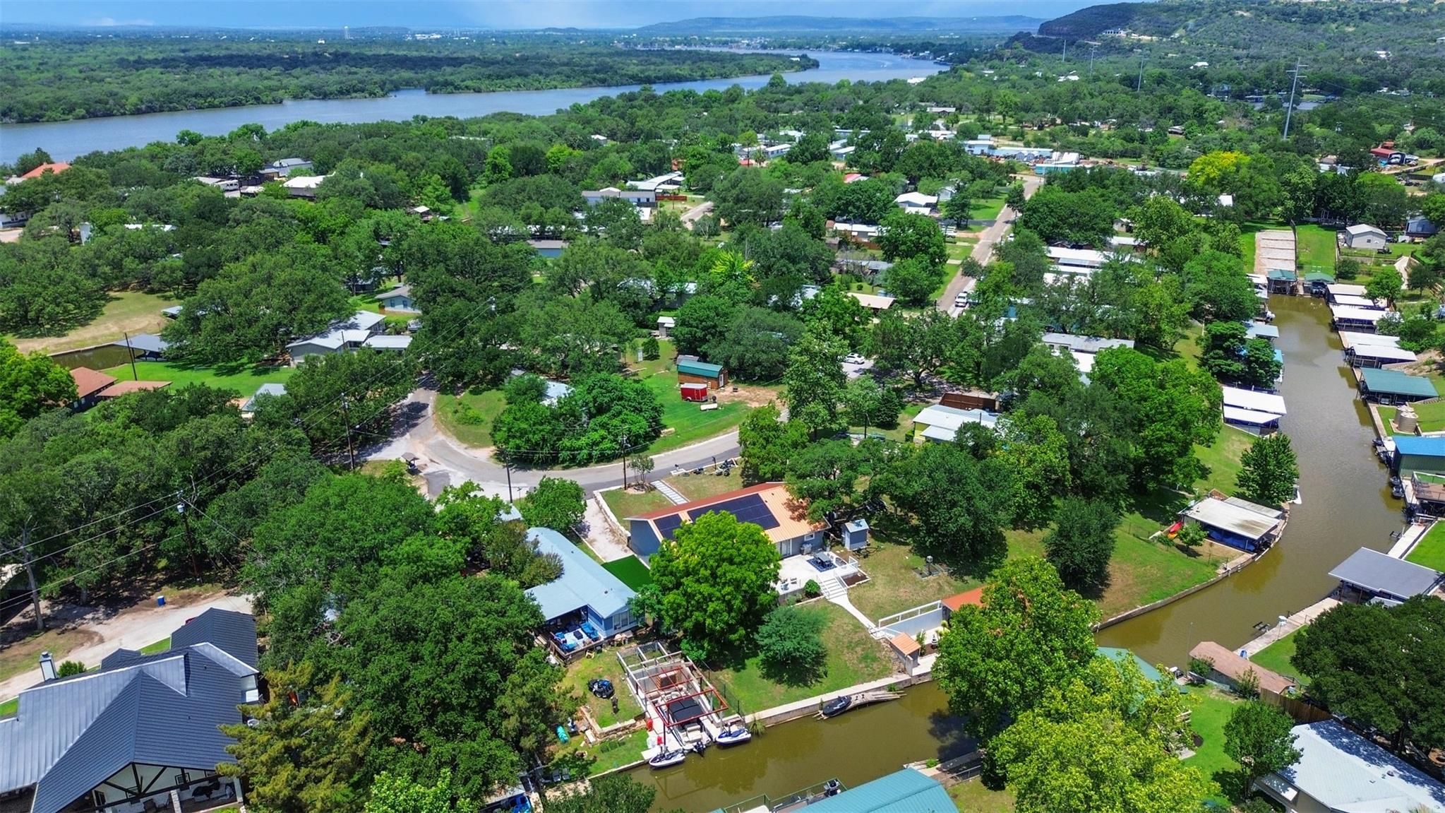 221 County Road 136C, Kingsland, TX 78639
