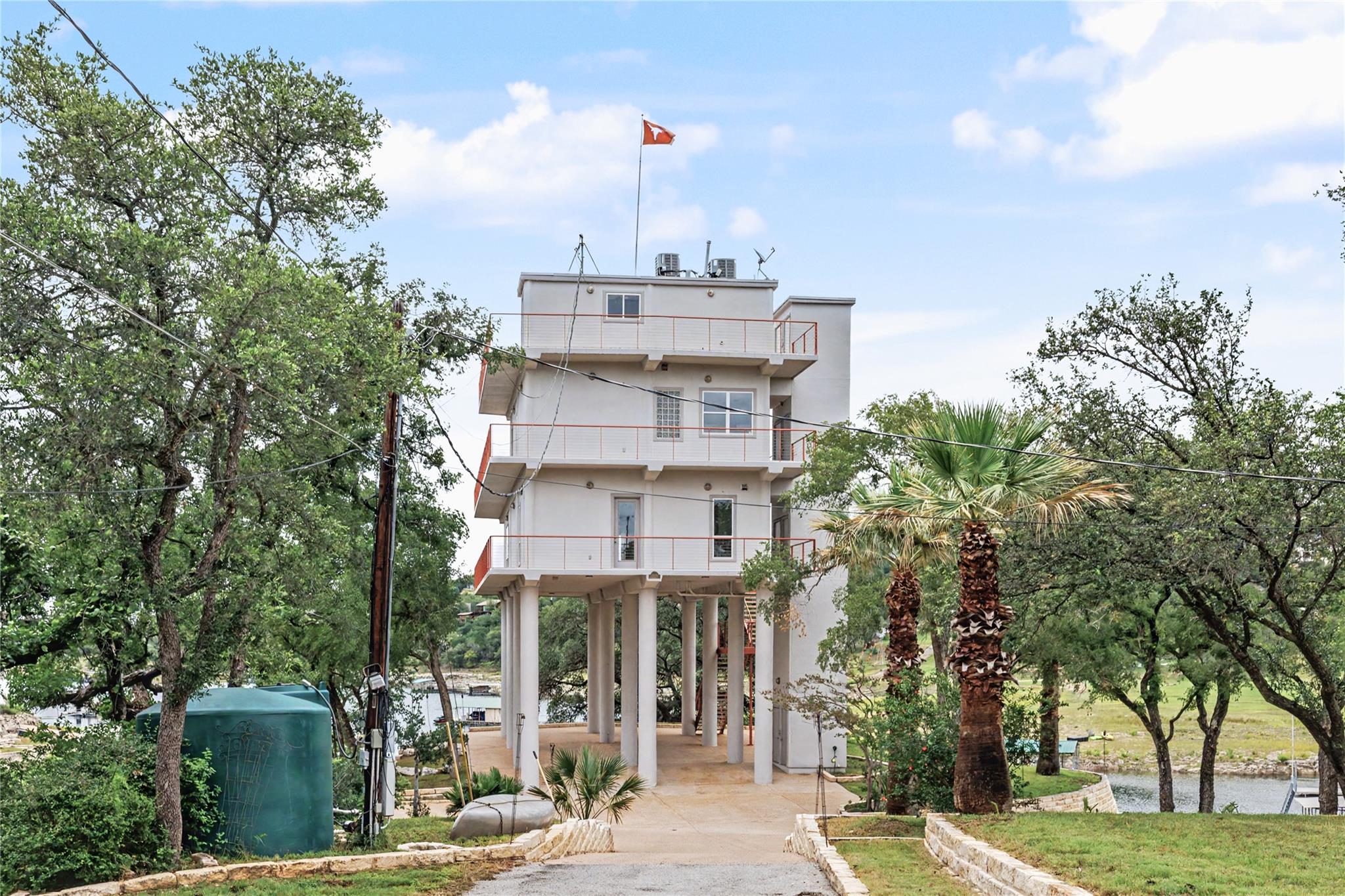 20202 Barnett Glenn Rd, Spicewood, TX 78669