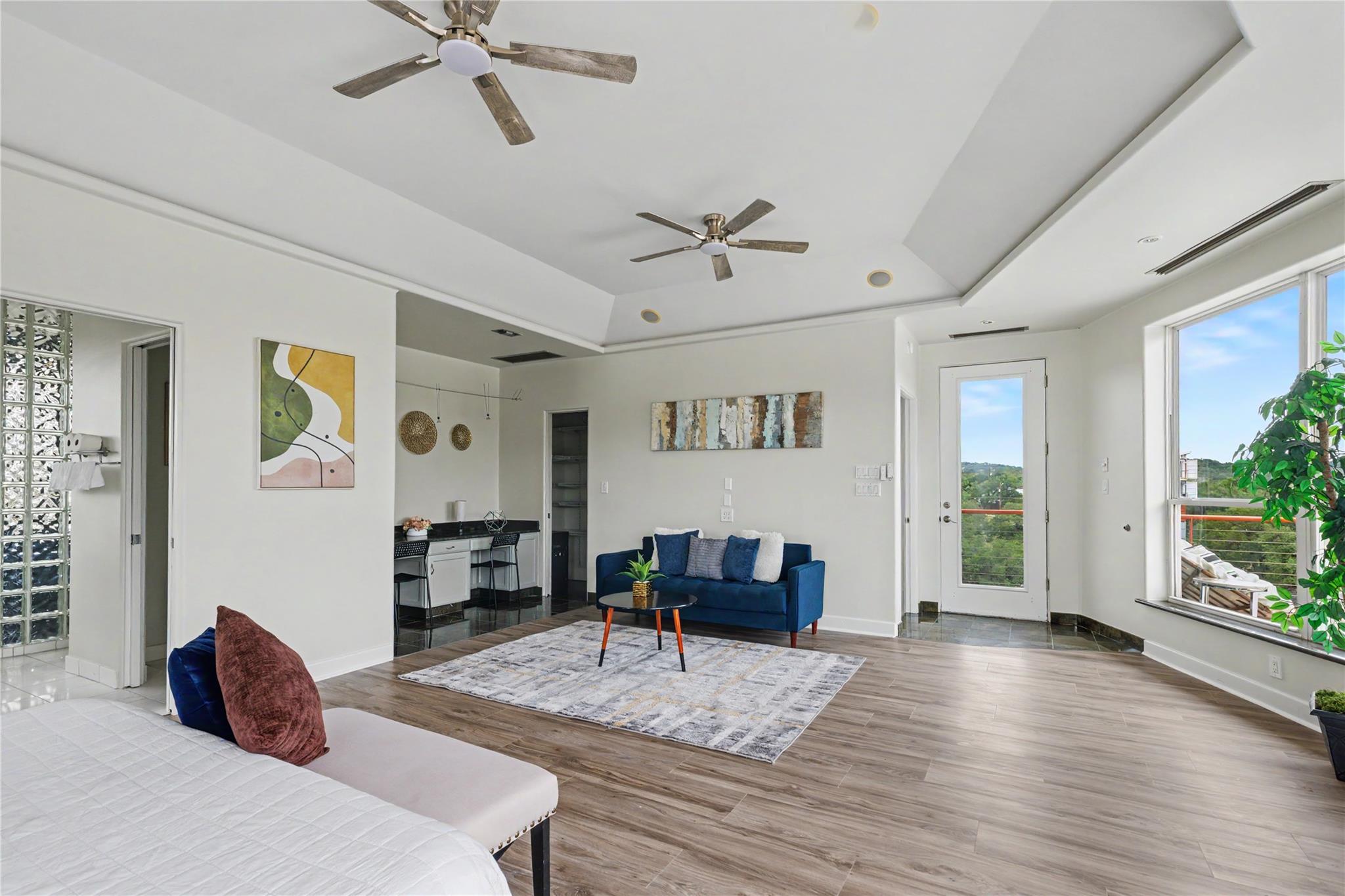 20202 Barnett Glenn Rd, Spicewood, TX 78669