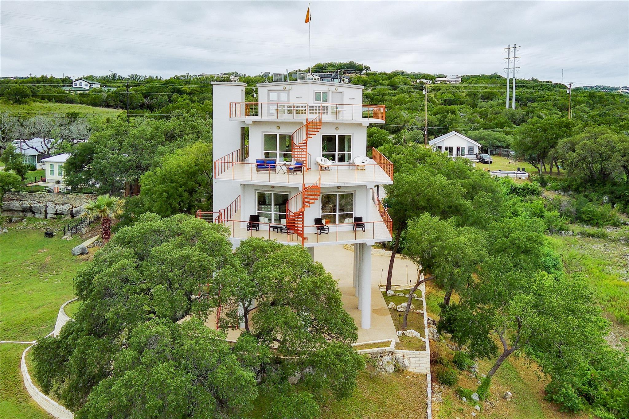 20202 Barnett Glenn Rd, Spicewood, TX 78669