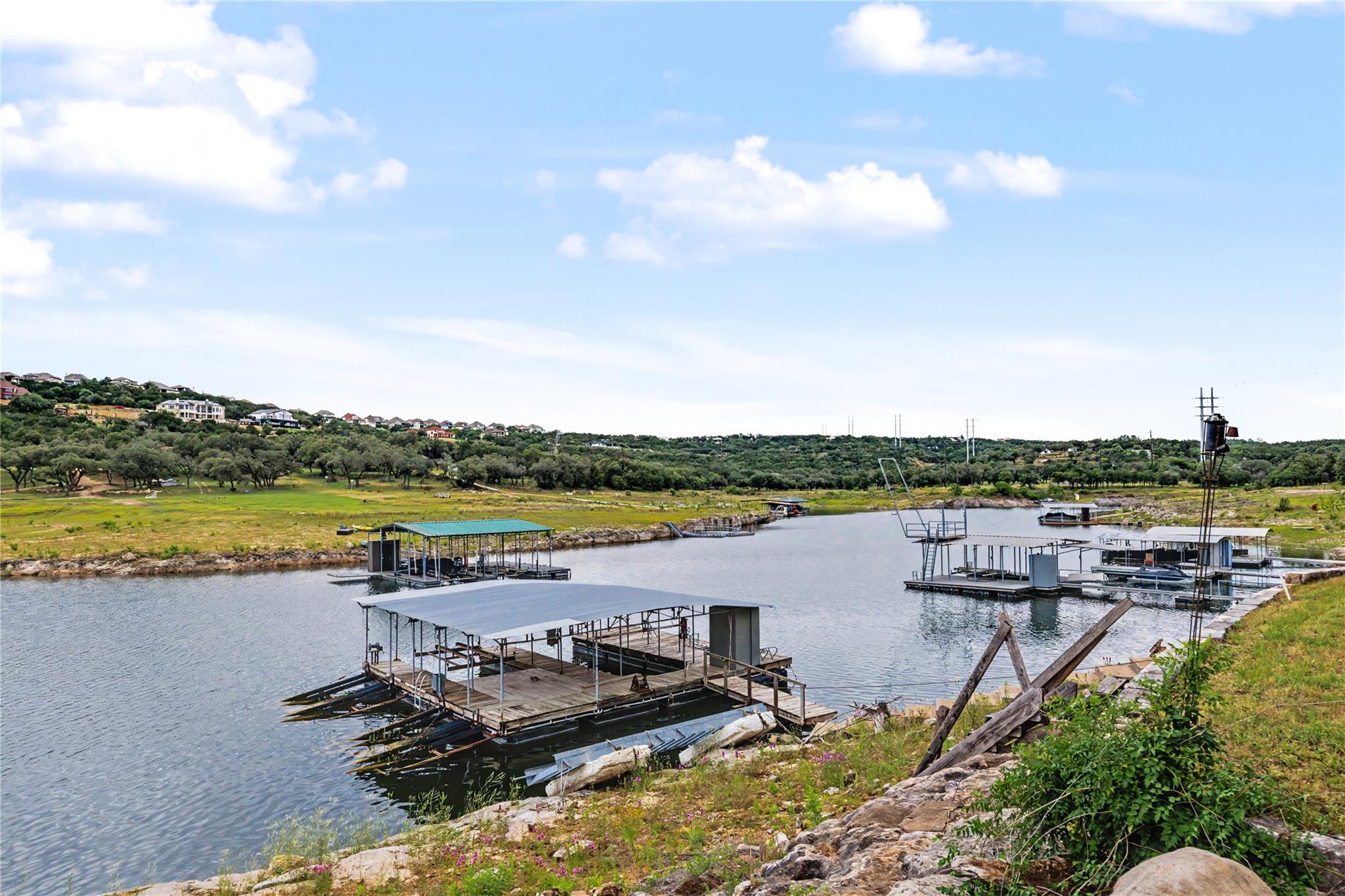 20202 Barnett Glenn Rd, Spicewood, TX 78669