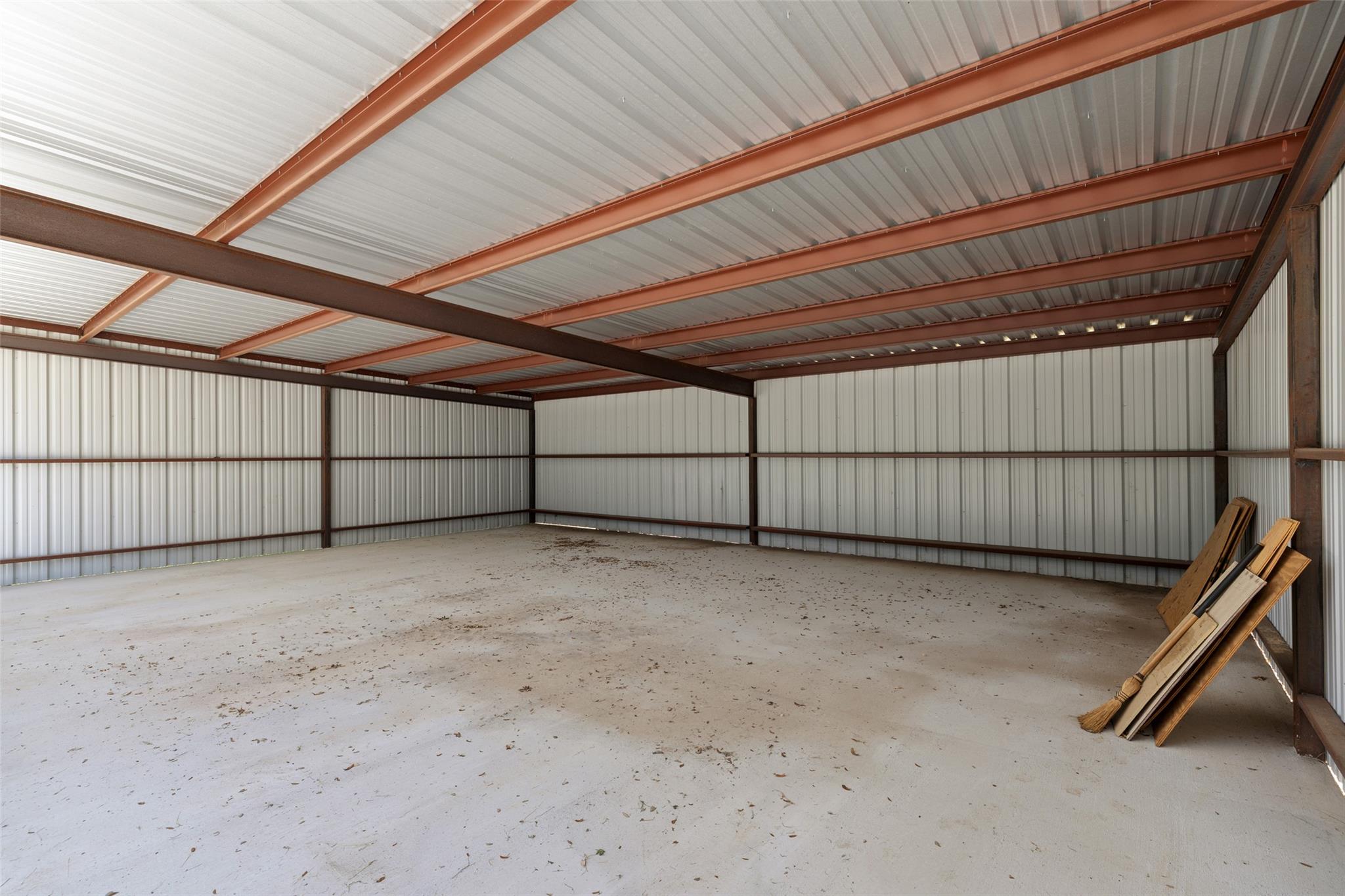 937 Flat Creek Rd, Johnson City, TX 78636
