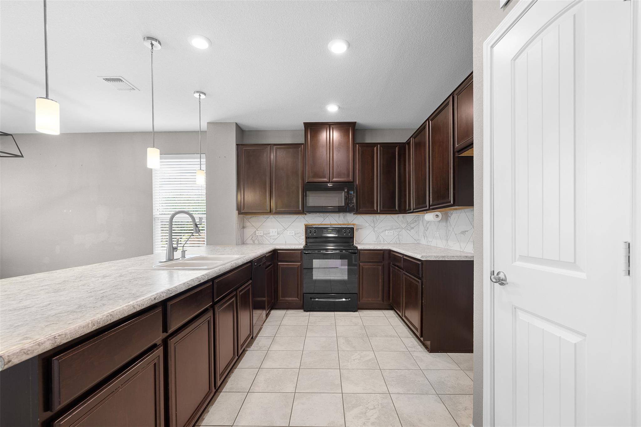 9104 Lonesome Oak Dr, Temple, TX 76502