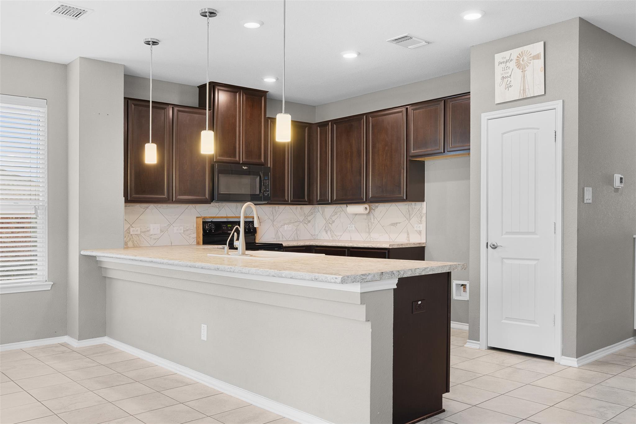 9104 Lonesome Oak Dr, Temple, TX 76502