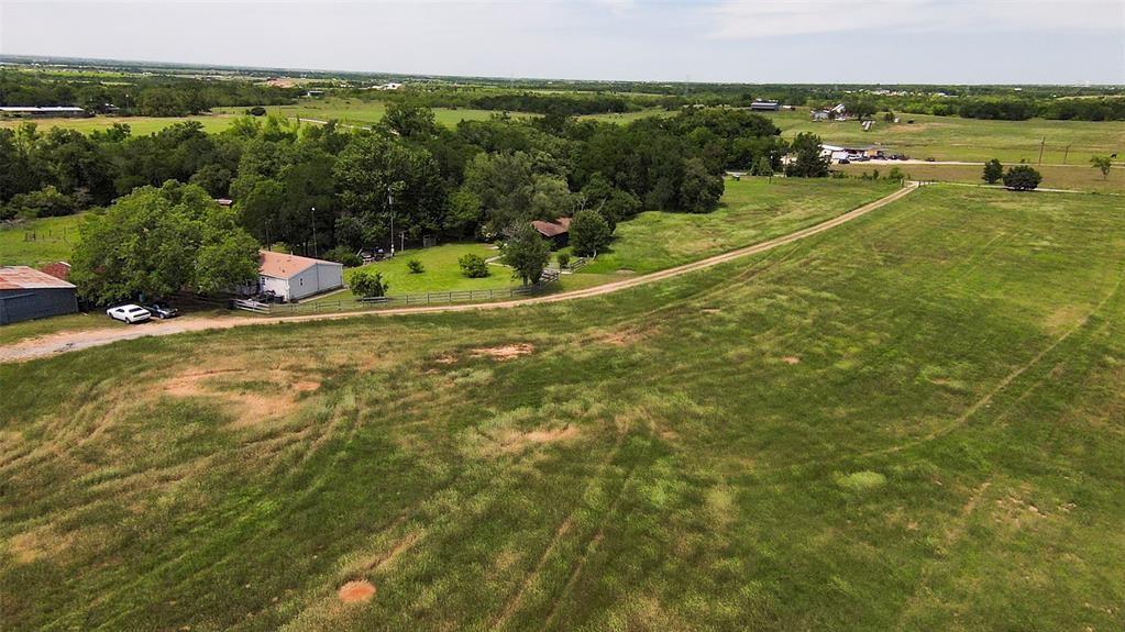 269 Balch Rd, Elgin, TX 78621