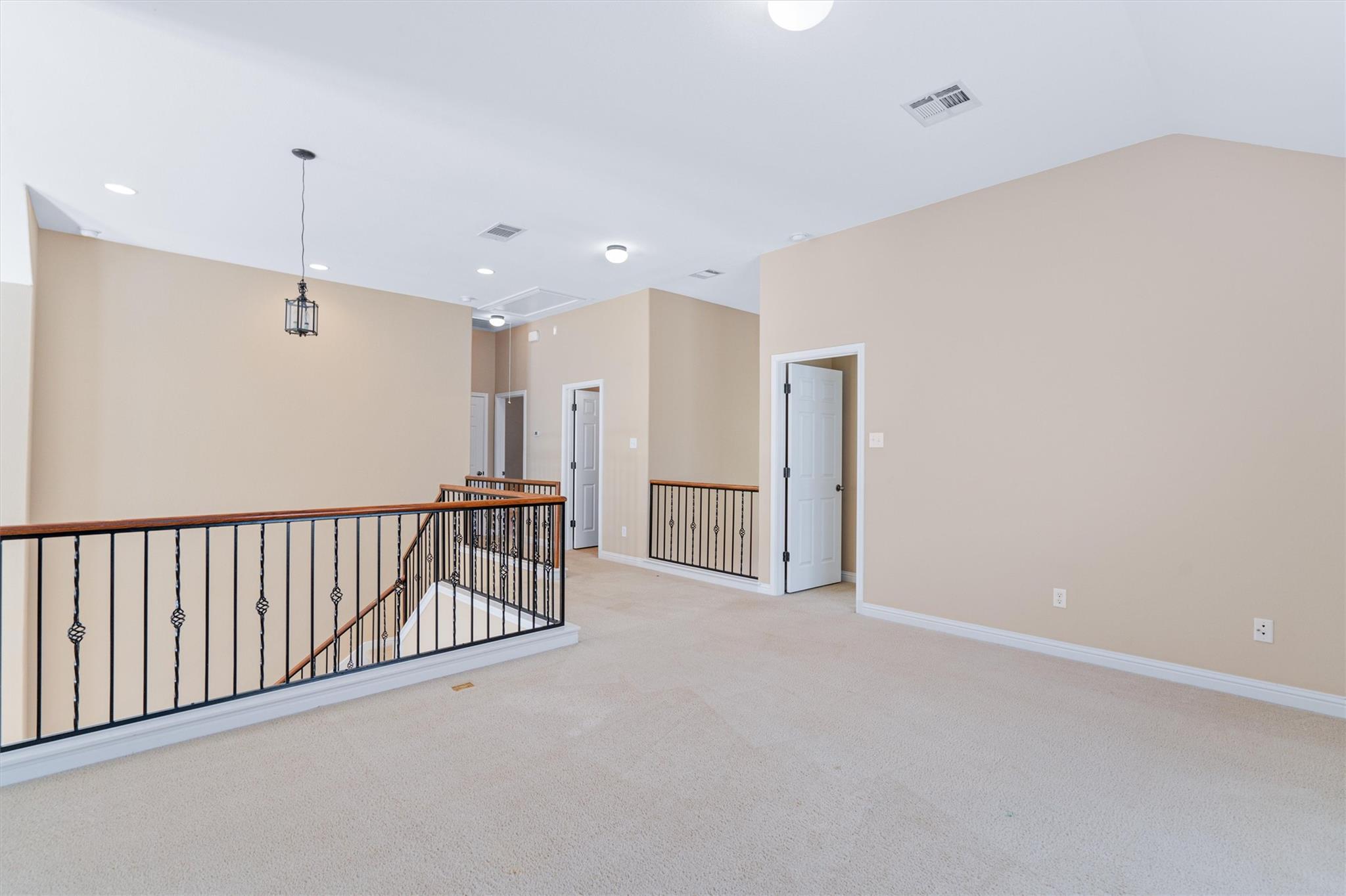620 Middle Creek Dr, Buda, TX 78610