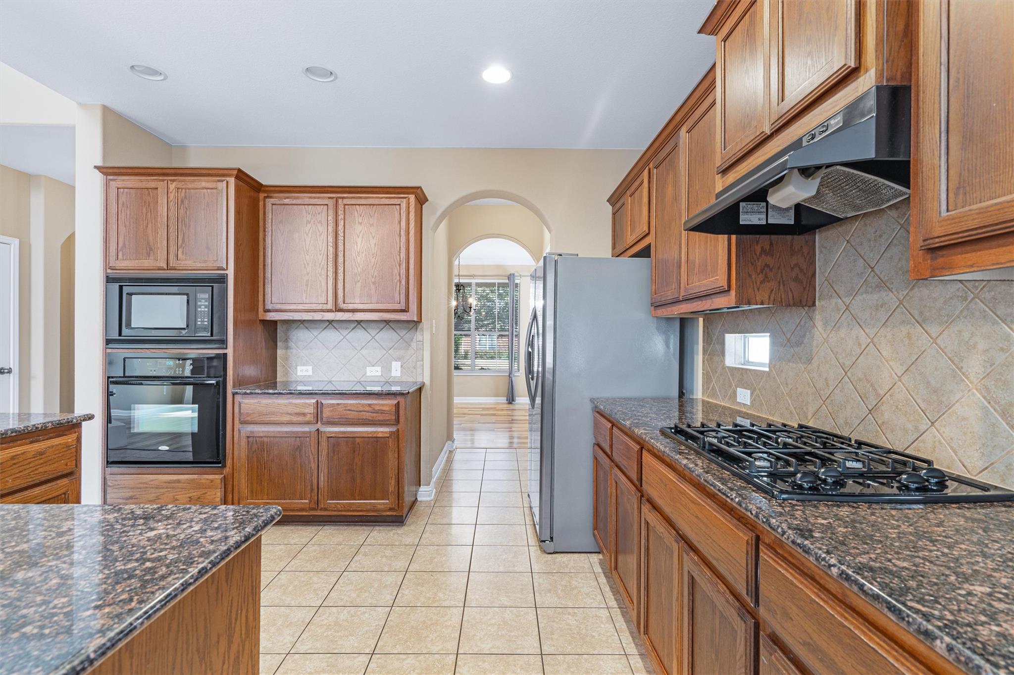 620 Middle Creek Dr, Buda, TX 78610