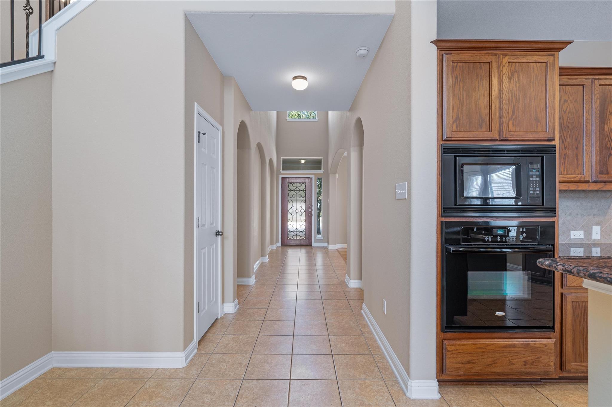 620 Middle Creek Dr, Buda, TX 78610