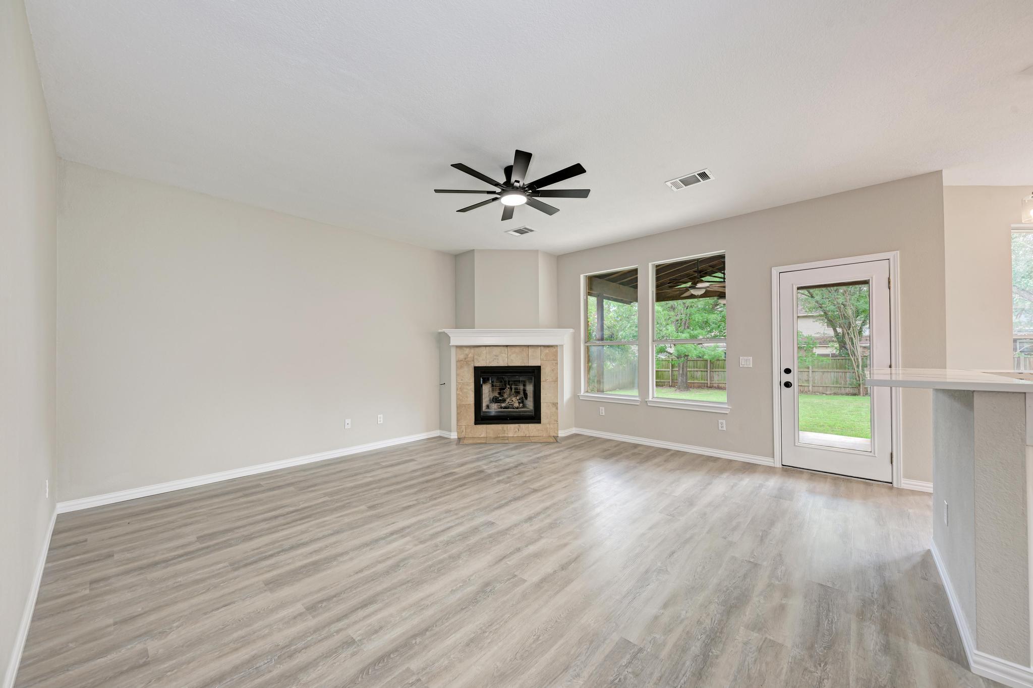 10701 Pinkney Ln, Austin, TX 78739