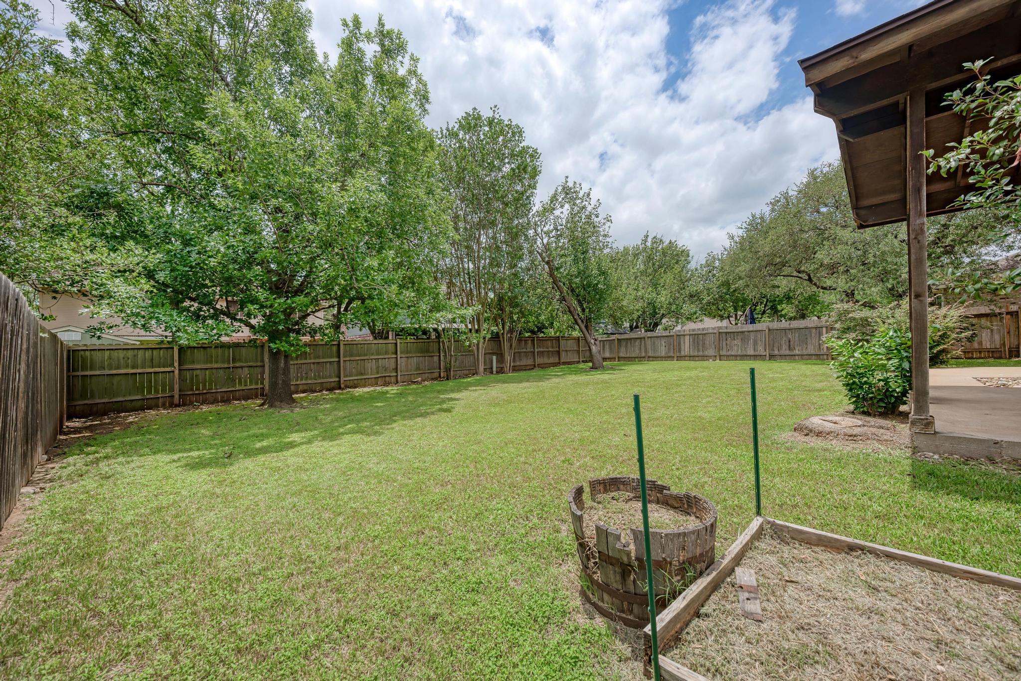10701 Pinkney Ln, Austin, TX 78739