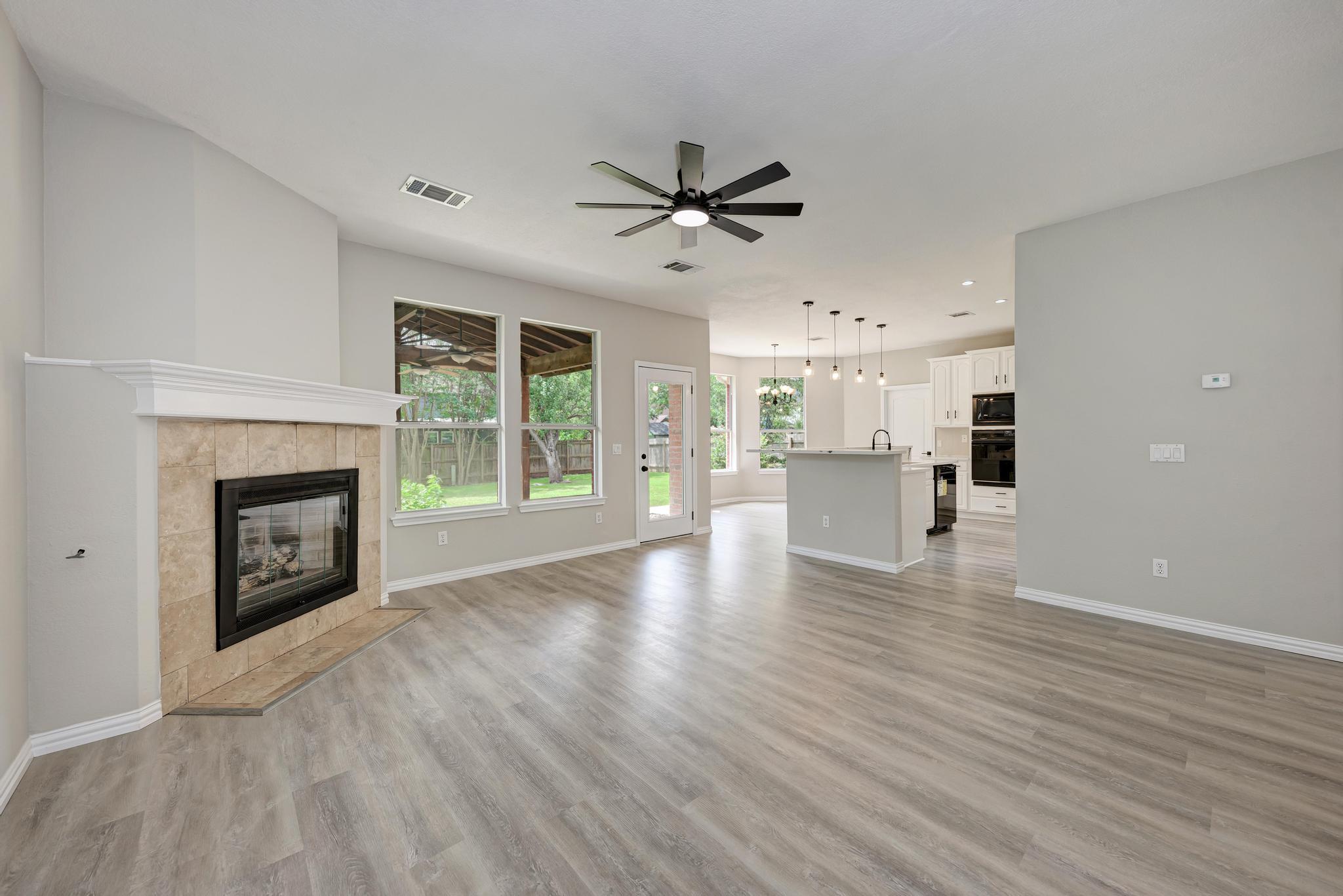 10701 Pinkney Ln, Austin, TX 78739