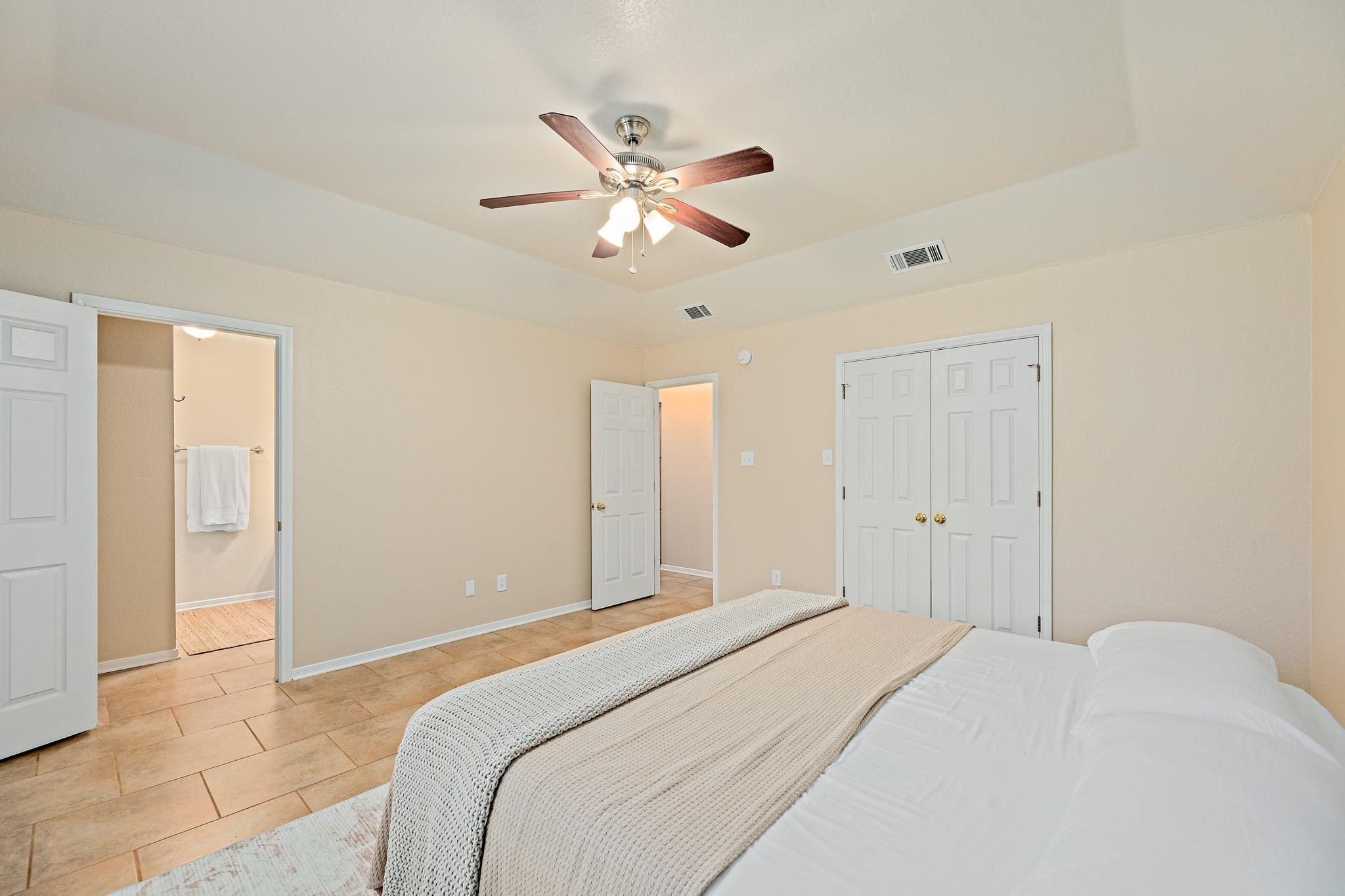 111 Stephen Ln, Georgetown, TX 78626