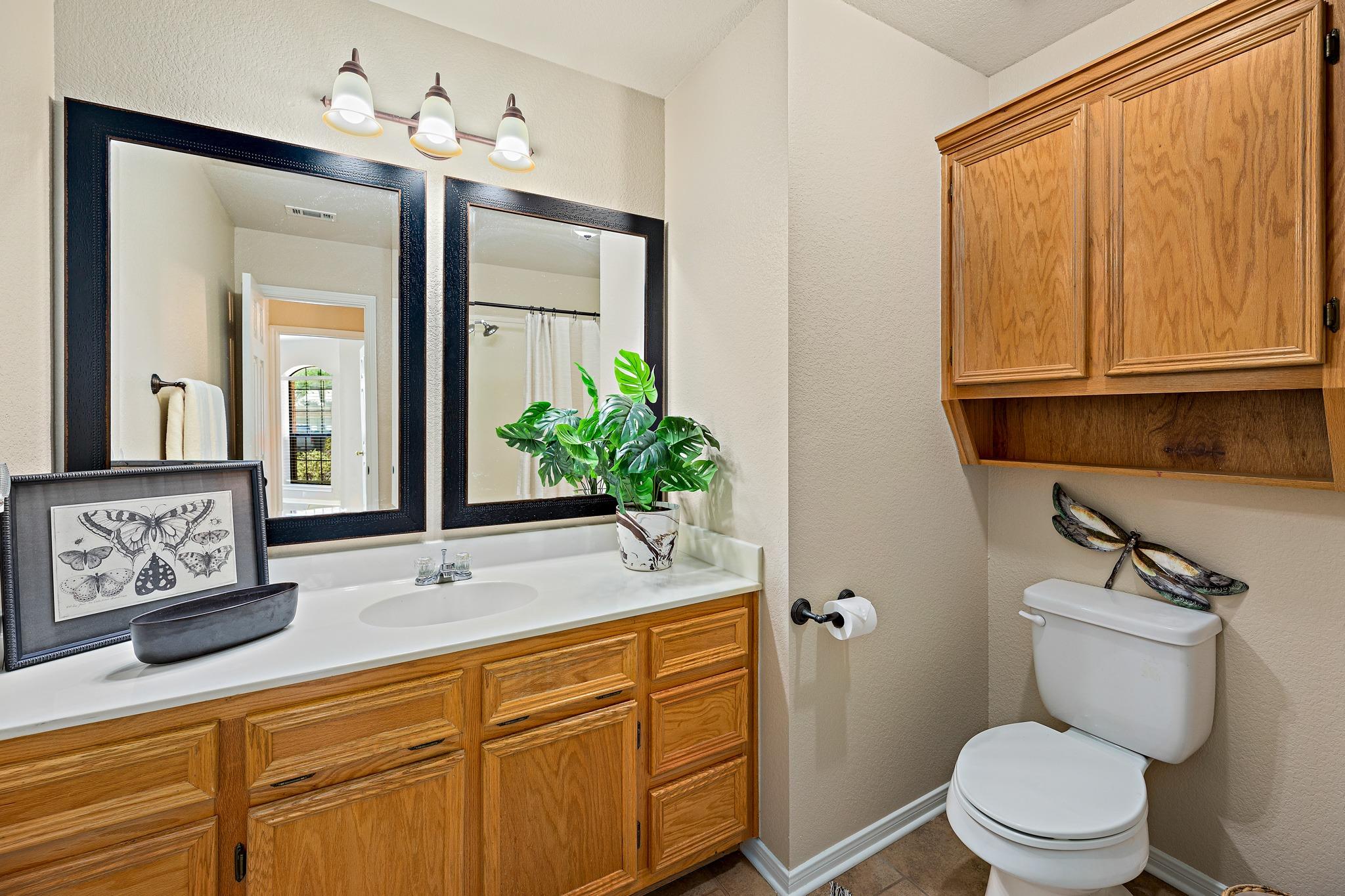 111 Stephen Ln, Georgetown, TX 78626