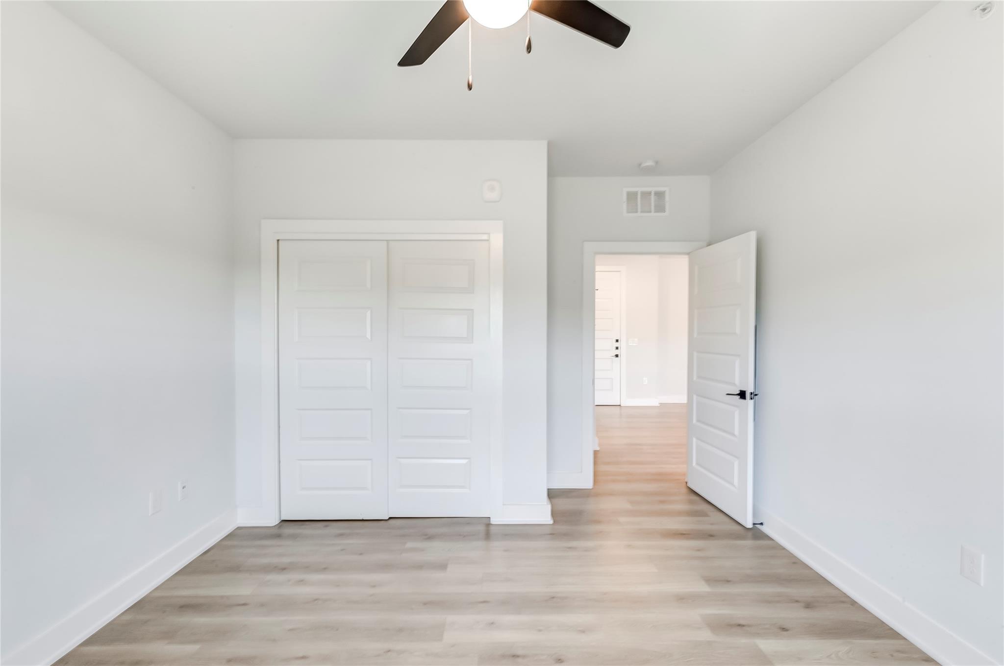 2500 Longview St # 402, Austin, TX 78705