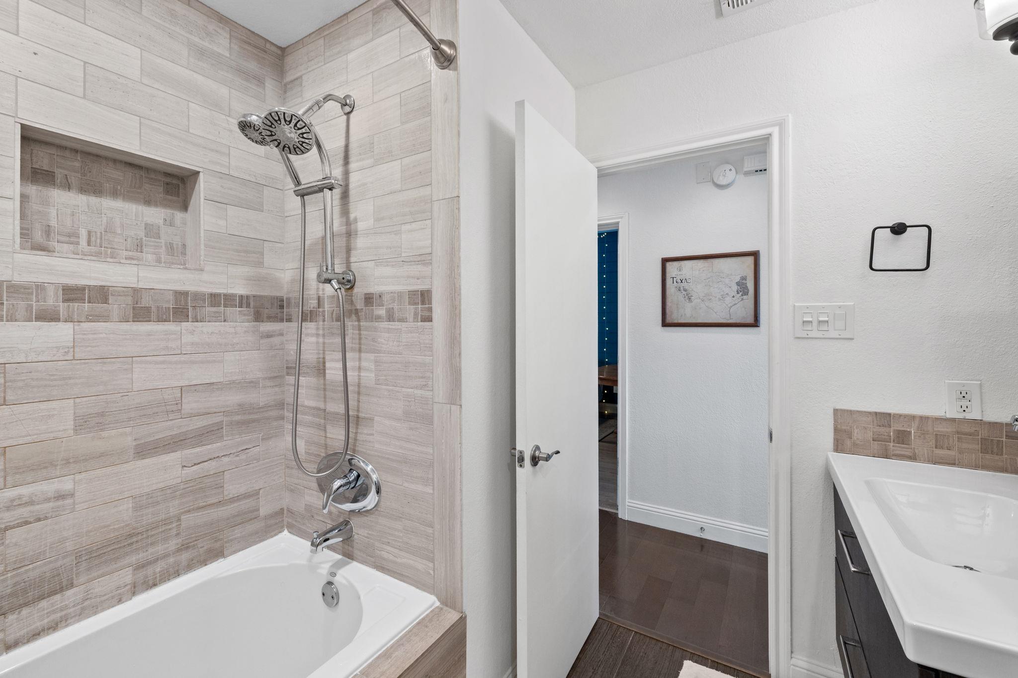 4711 Spicewood Springs Rd # 5-128, Austin, TX 78759