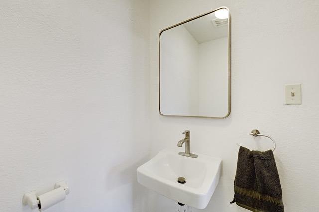 2120 Oxford Ave, Austin, TX 78704
