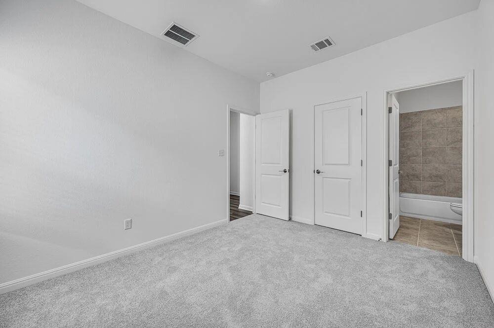 4006 Wynn Rd, Hutto, TX 78634