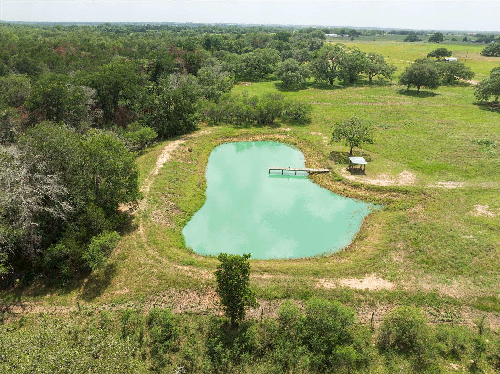 1276 County Road 216, Hallettsville, TX 77964