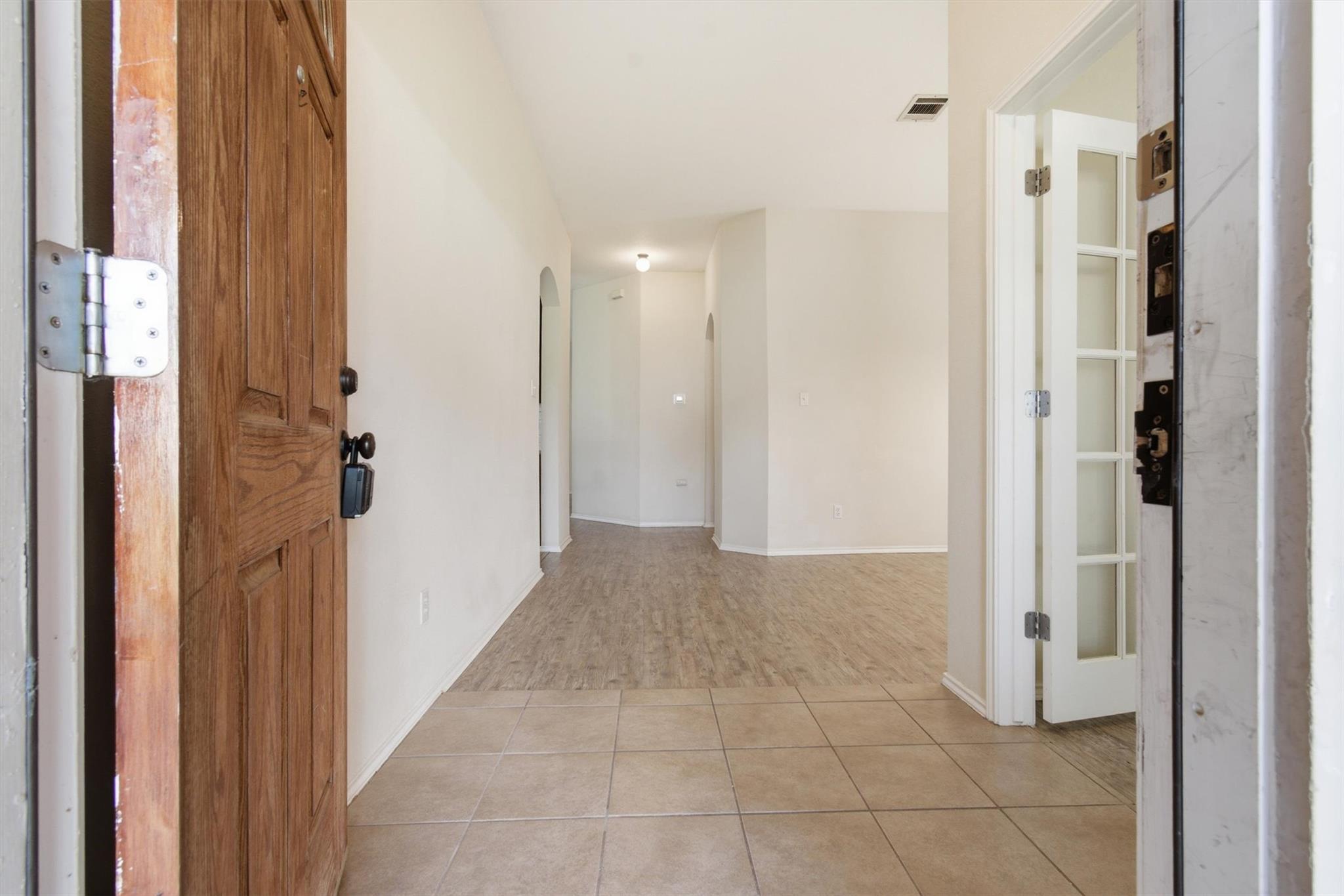 224 Poplarwood Dr, Kyle, TX 78640