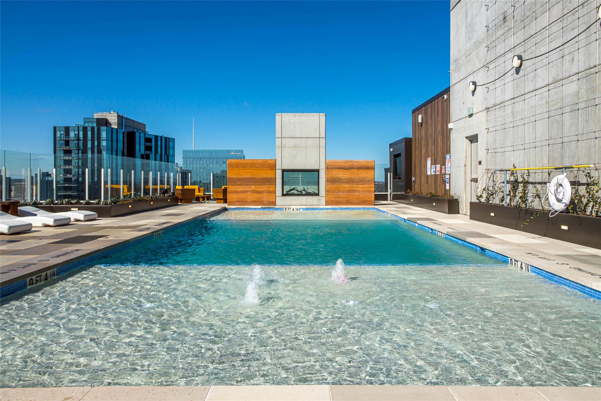 48 East Ave # 2106, Austin, TX 78701