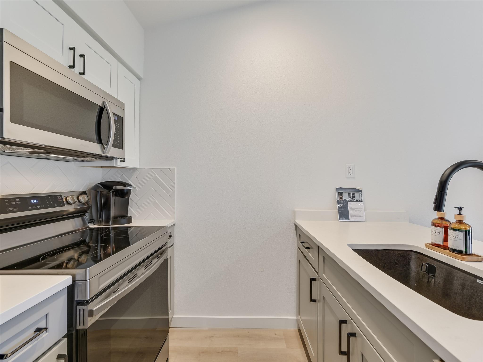 1219 Hollow Creek # 1, Austin, TX 78704