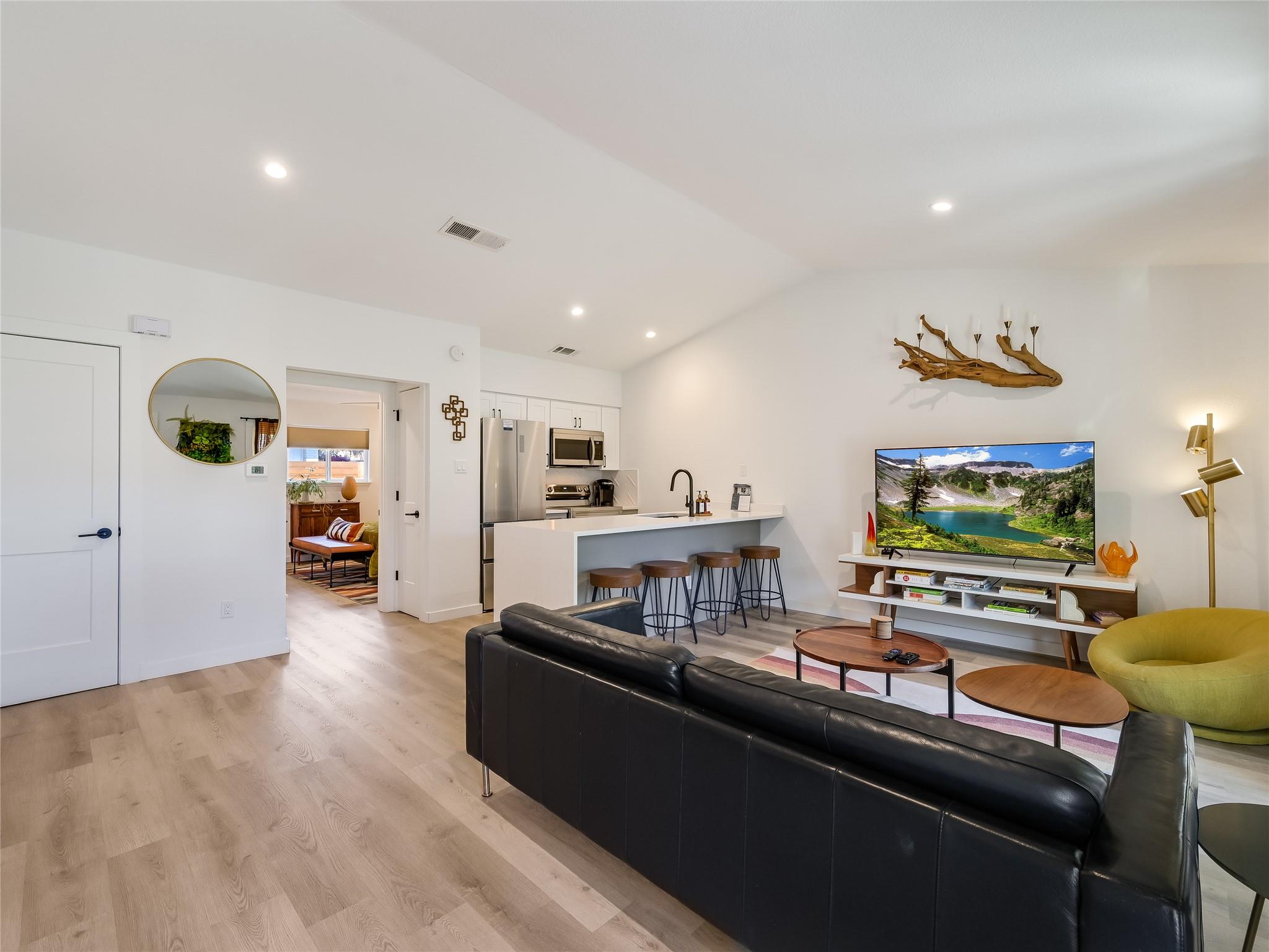 1219 Hollow Creek # 1, Austin, TX 78704