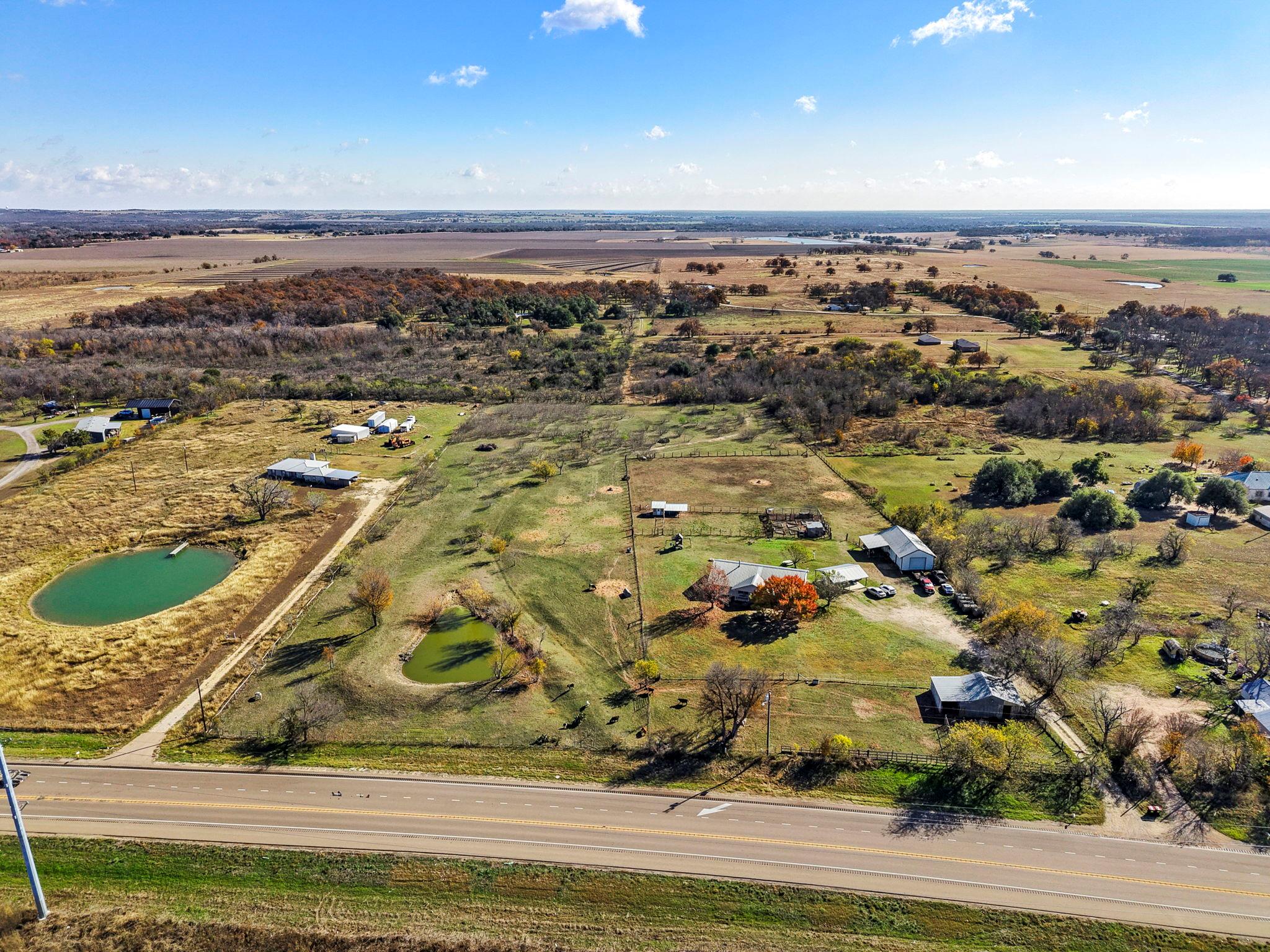 18751 State Highway 95, Holland, TX 76534