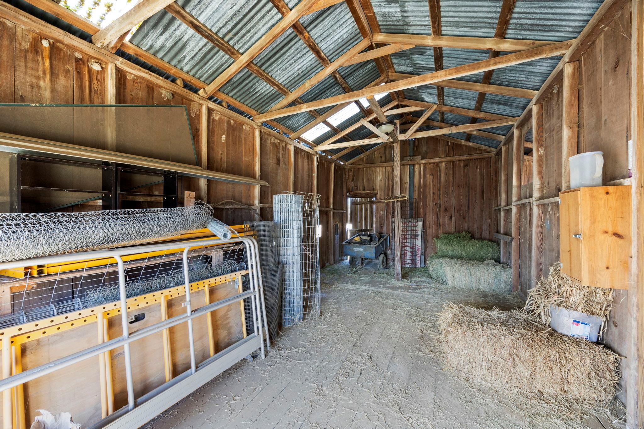 18751 State Highway 95, Holland, TX 76534