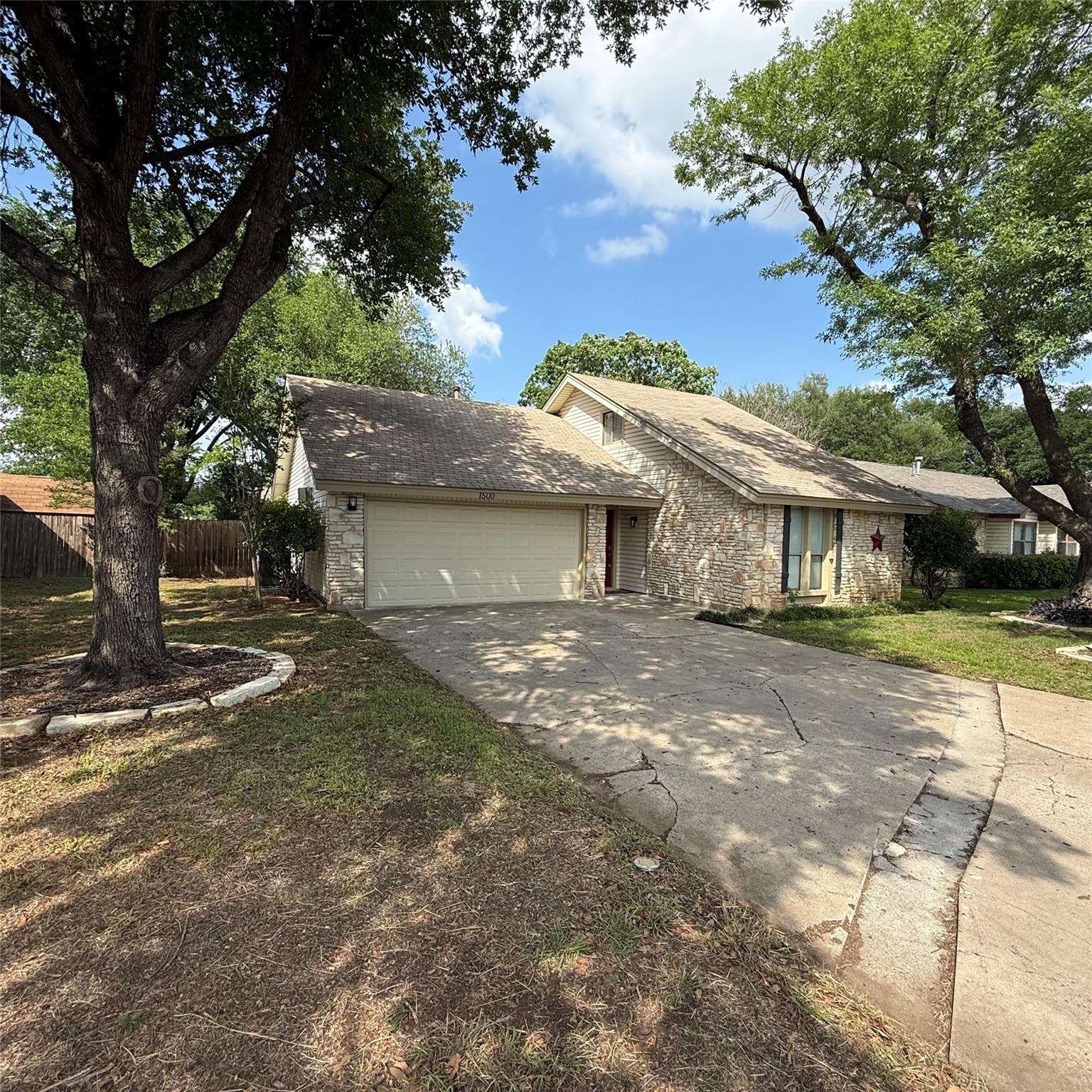 1500 Wroxton Way, Round Rock, TX 78664