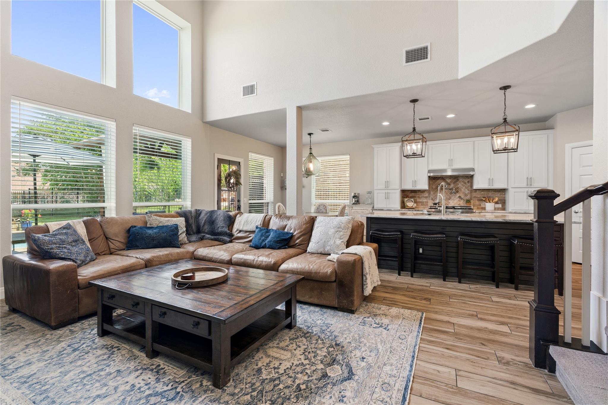 2211 Buffalo Gap, Leander, TX 78461