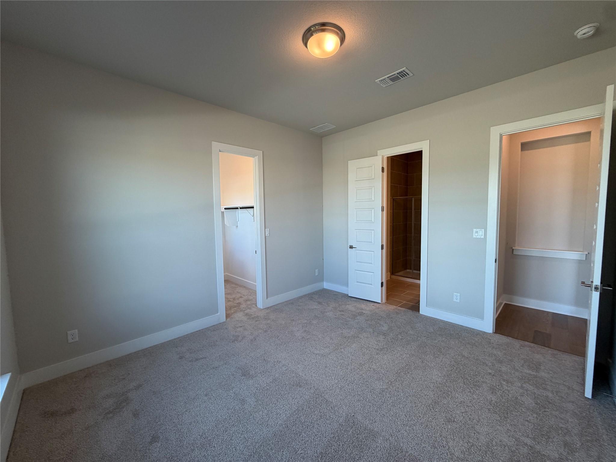 129 Clancy Dr, Liberty Hill, TX 78642