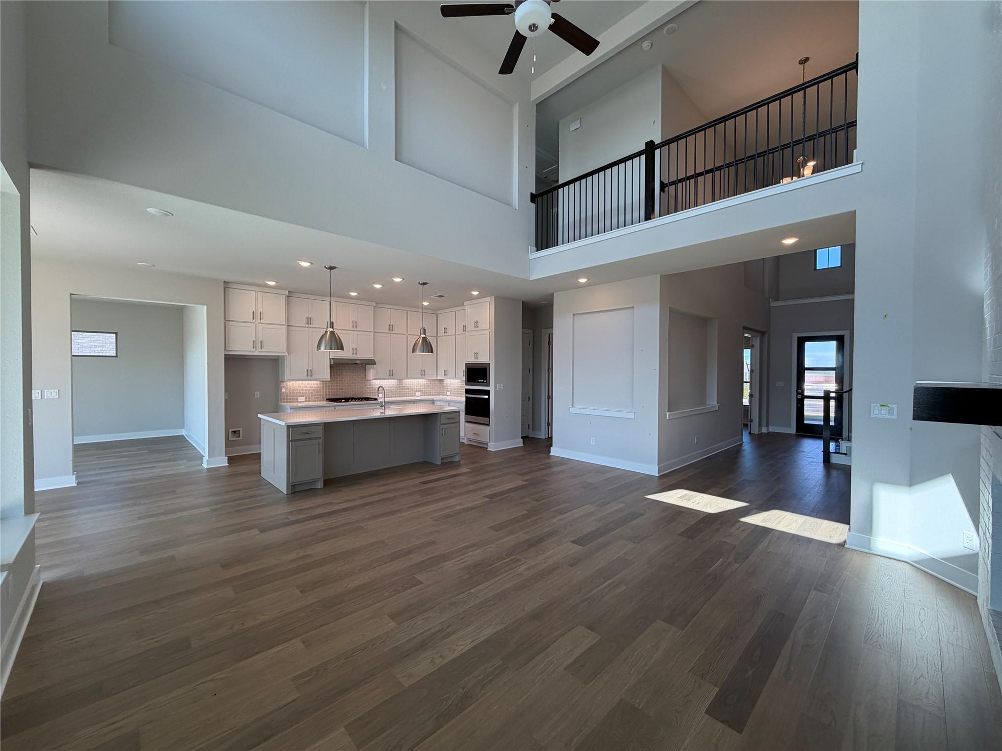 129 Clancy Dr, Liberty Hill, TX 78642