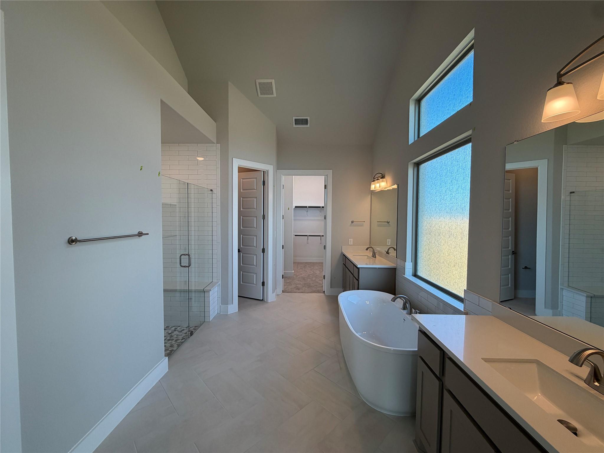 129 Clancy Dr, Liberty Hill, TX 78642
