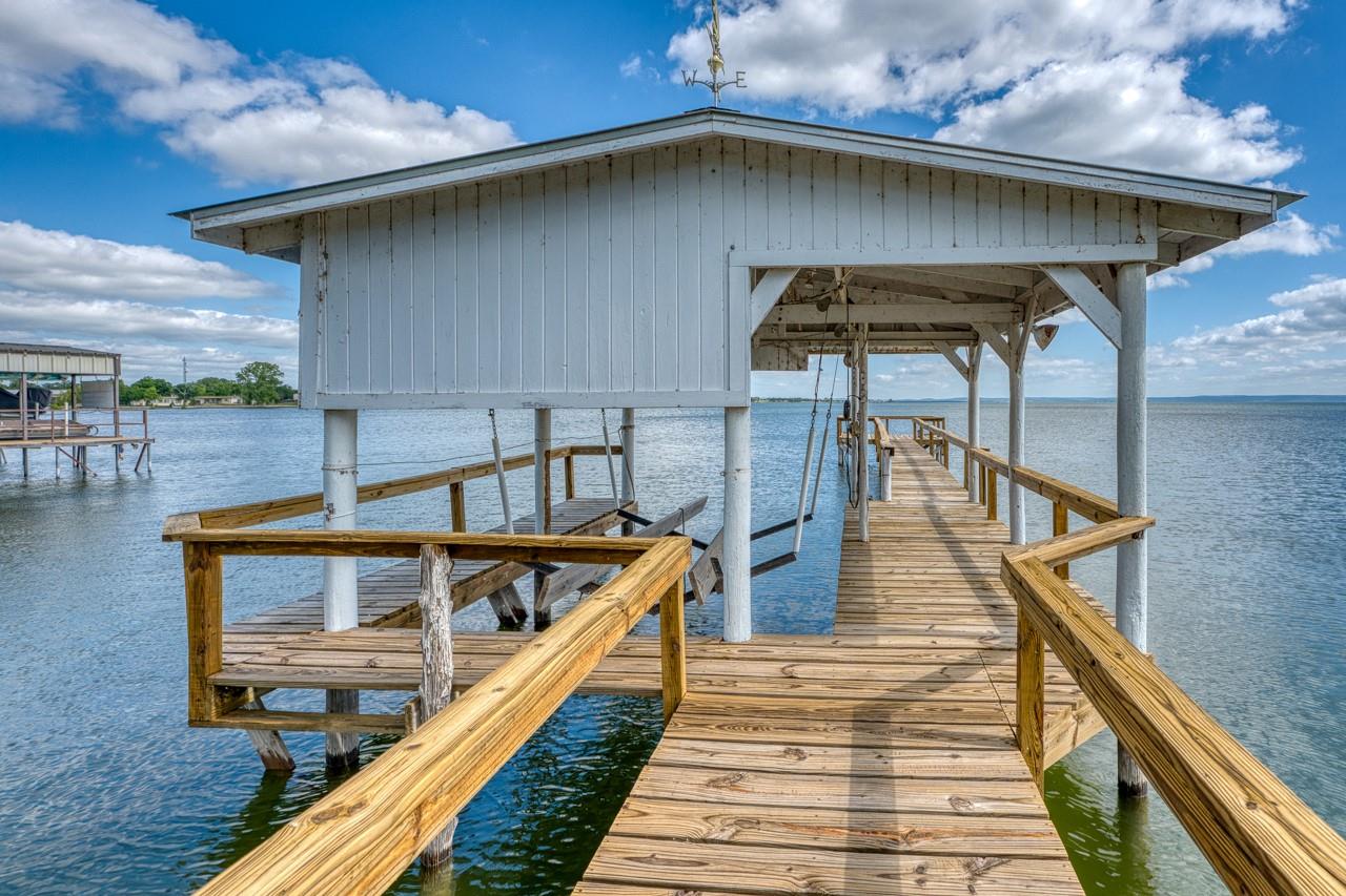 336 Carlson Cir, Buchanan Dam, TX 78609