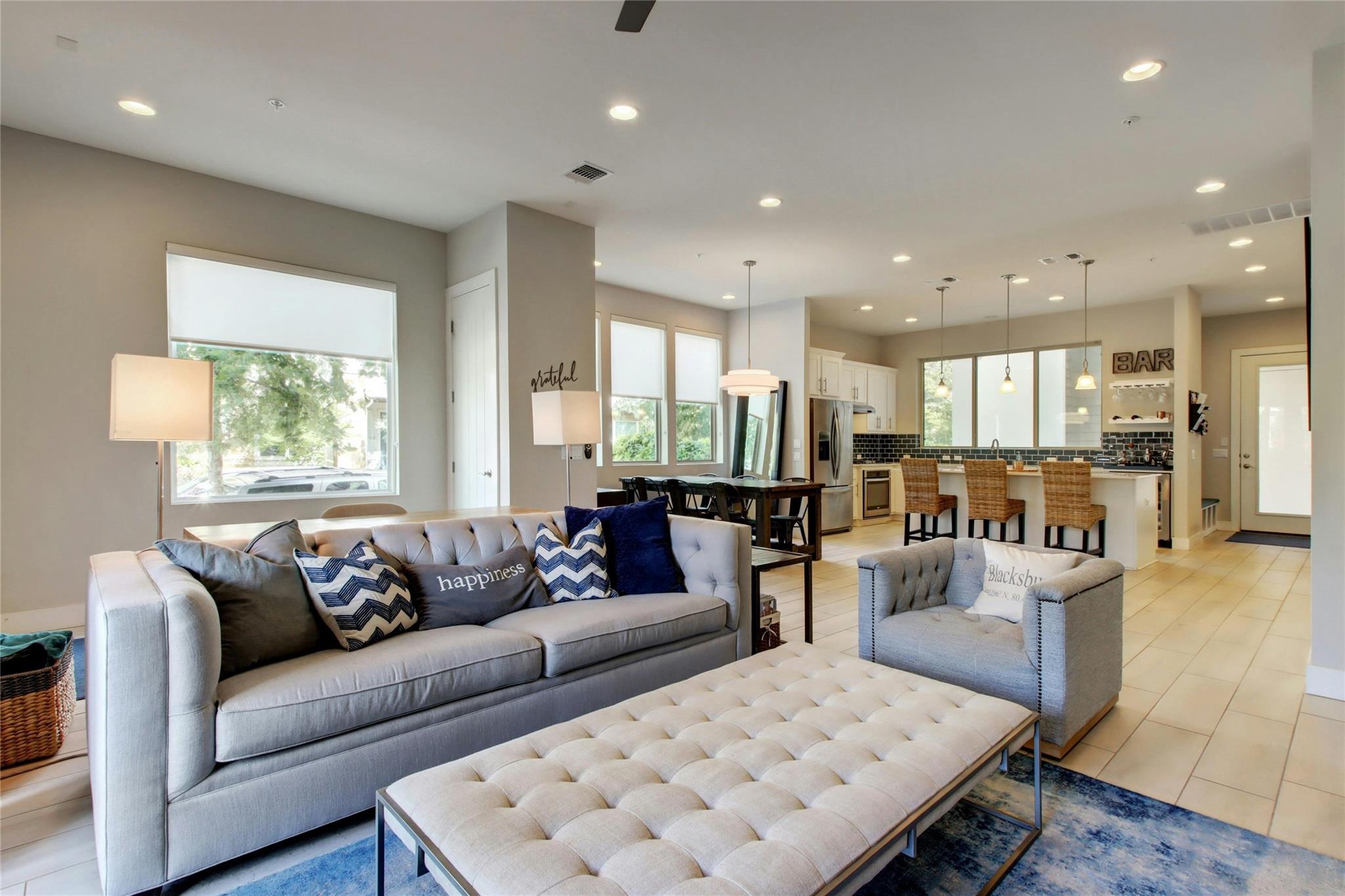2114 Philomena St, Austin, TX 78723