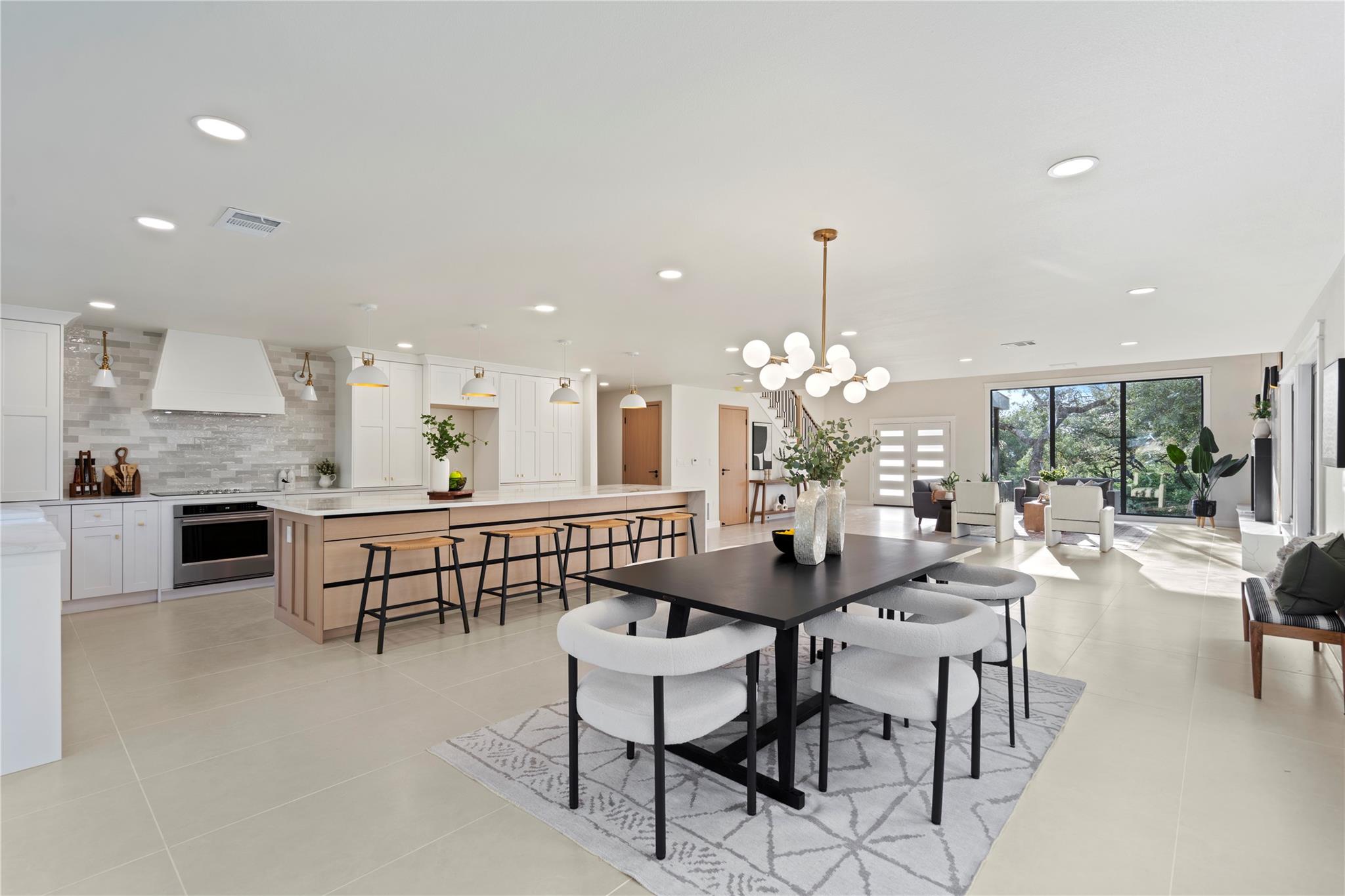 10701 Scotland Well Dr, Austin, TX 78750
