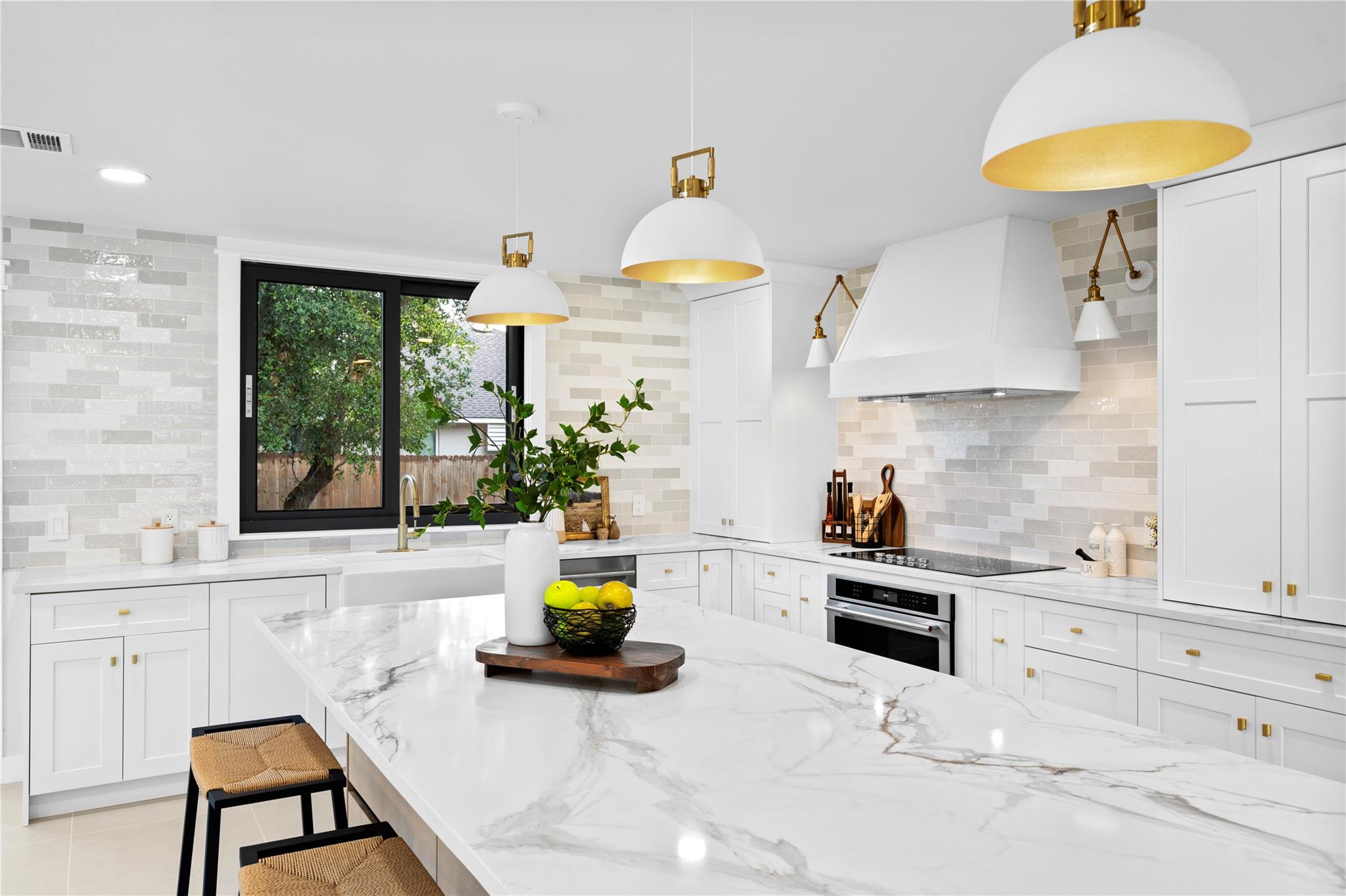 10701 Scotland Well Dr, Austin, TX 78750