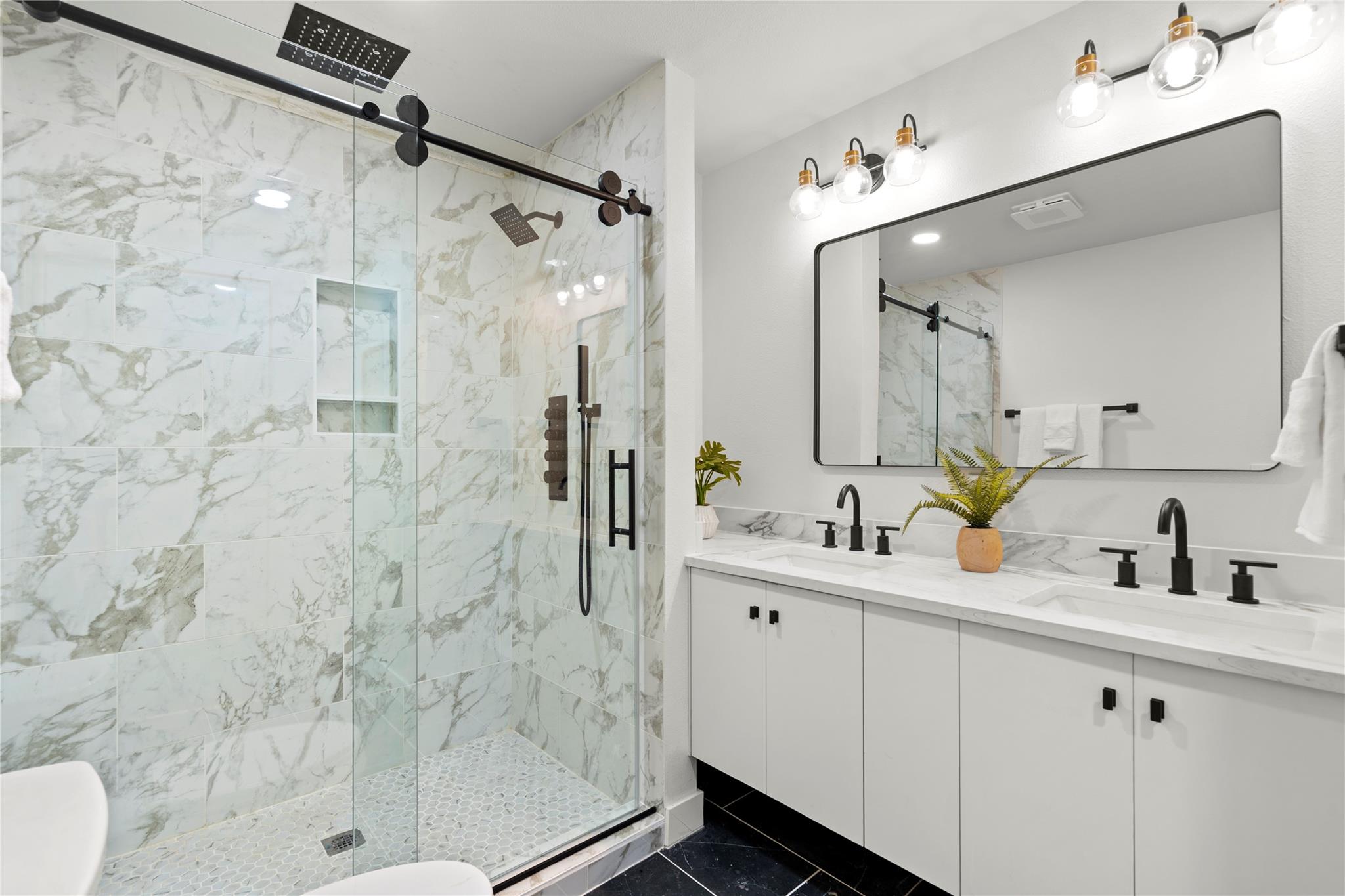 10701 Scotland Well Dr, Austin, TX 78750